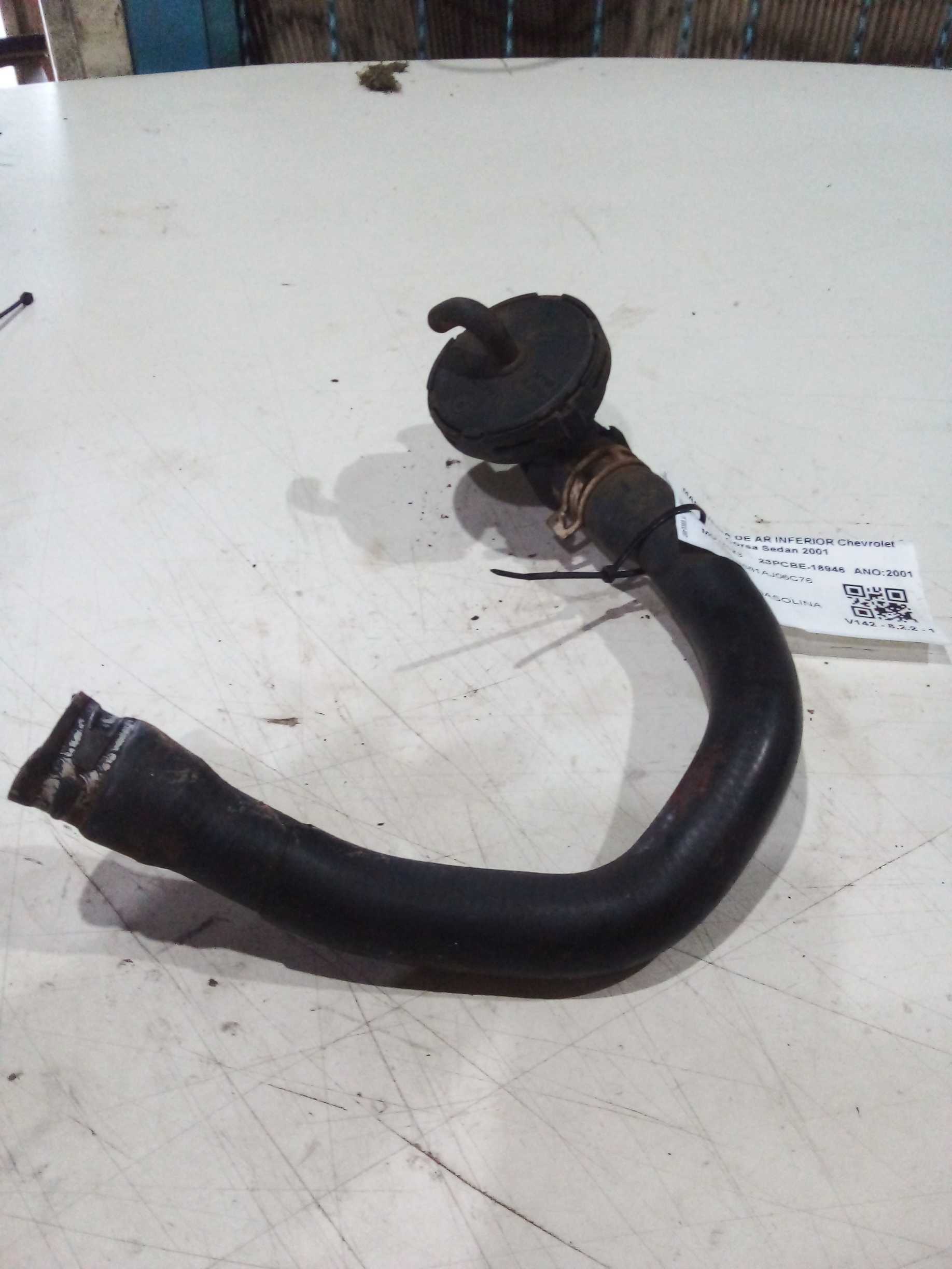 MANGUEIRA DE AR INFERIOR Chevrolet Corsa Sedan 2001 2