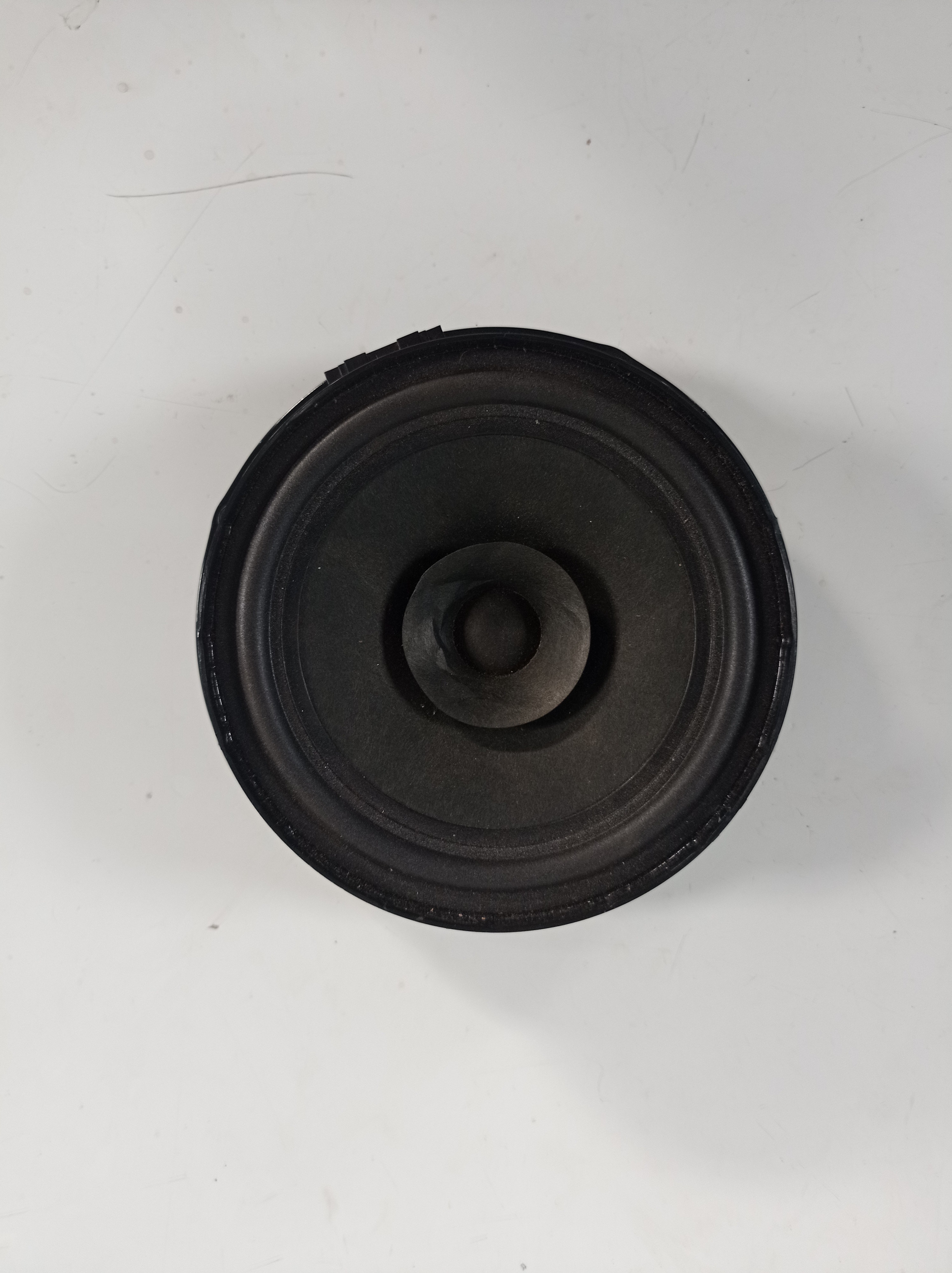 2h0035453 Alto Falante Traseiro Direito Vw Amarok 2012 2016
