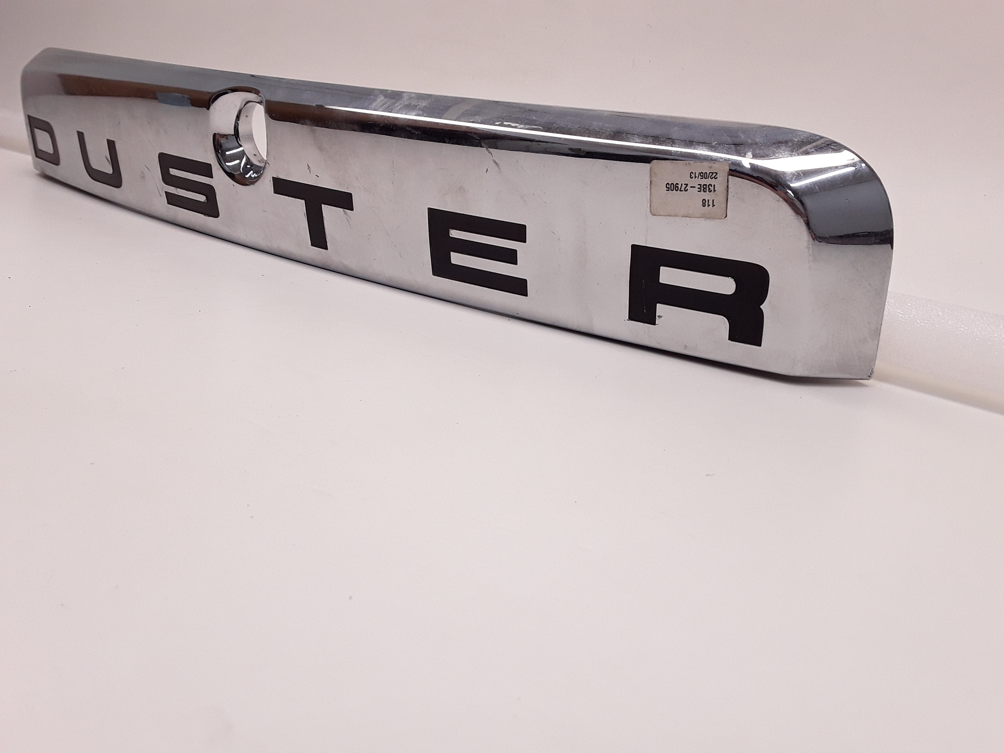 Moldura Friso Tampa Traseira Renault Duster 2012 3