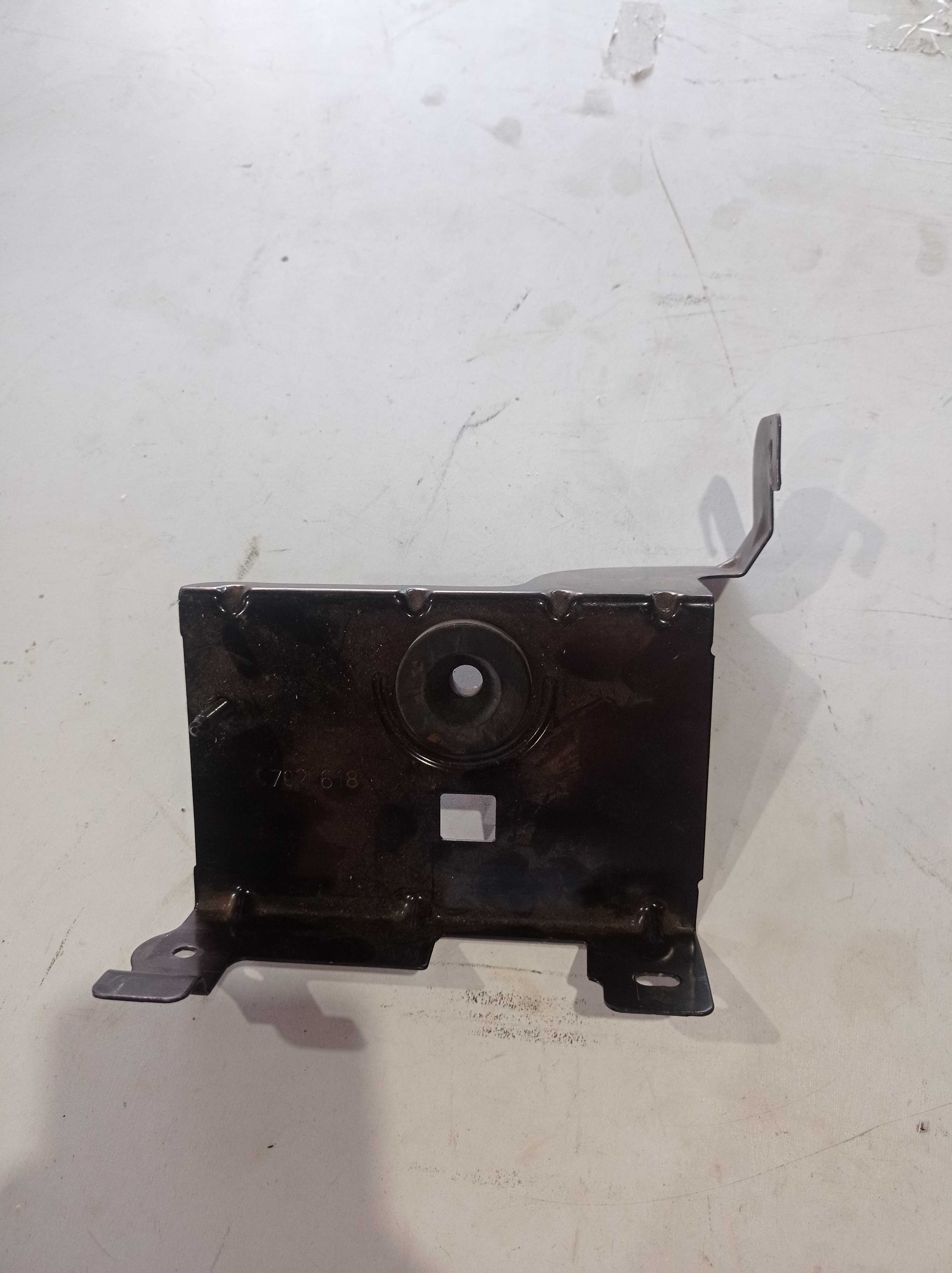 SUPORTE CAIXA FILTRO DE AR RENAULT SANDERO 2019 2