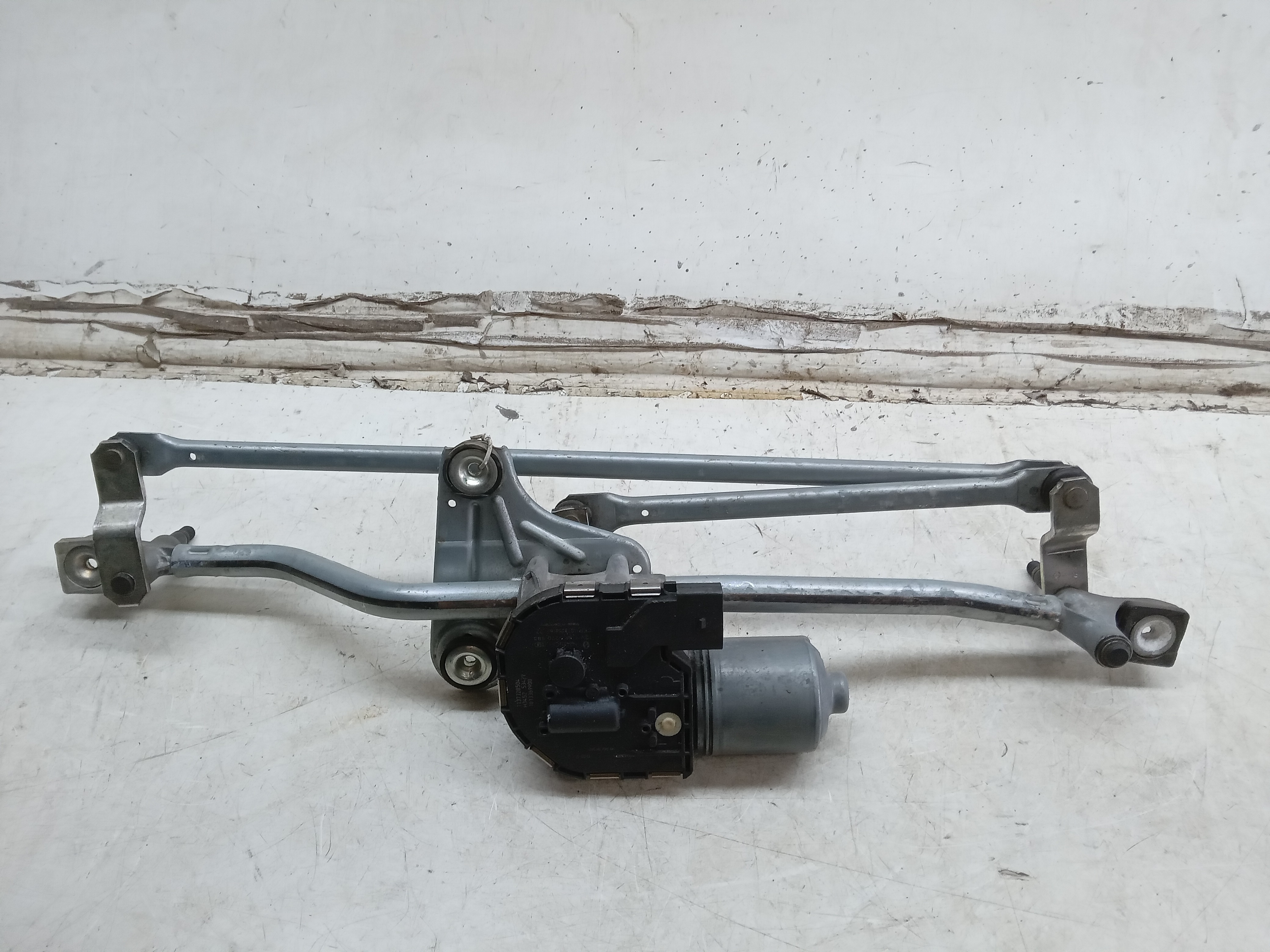 MAQUINA GALHADA LIMPADOR PARABRISA VOLVO XC60 2010