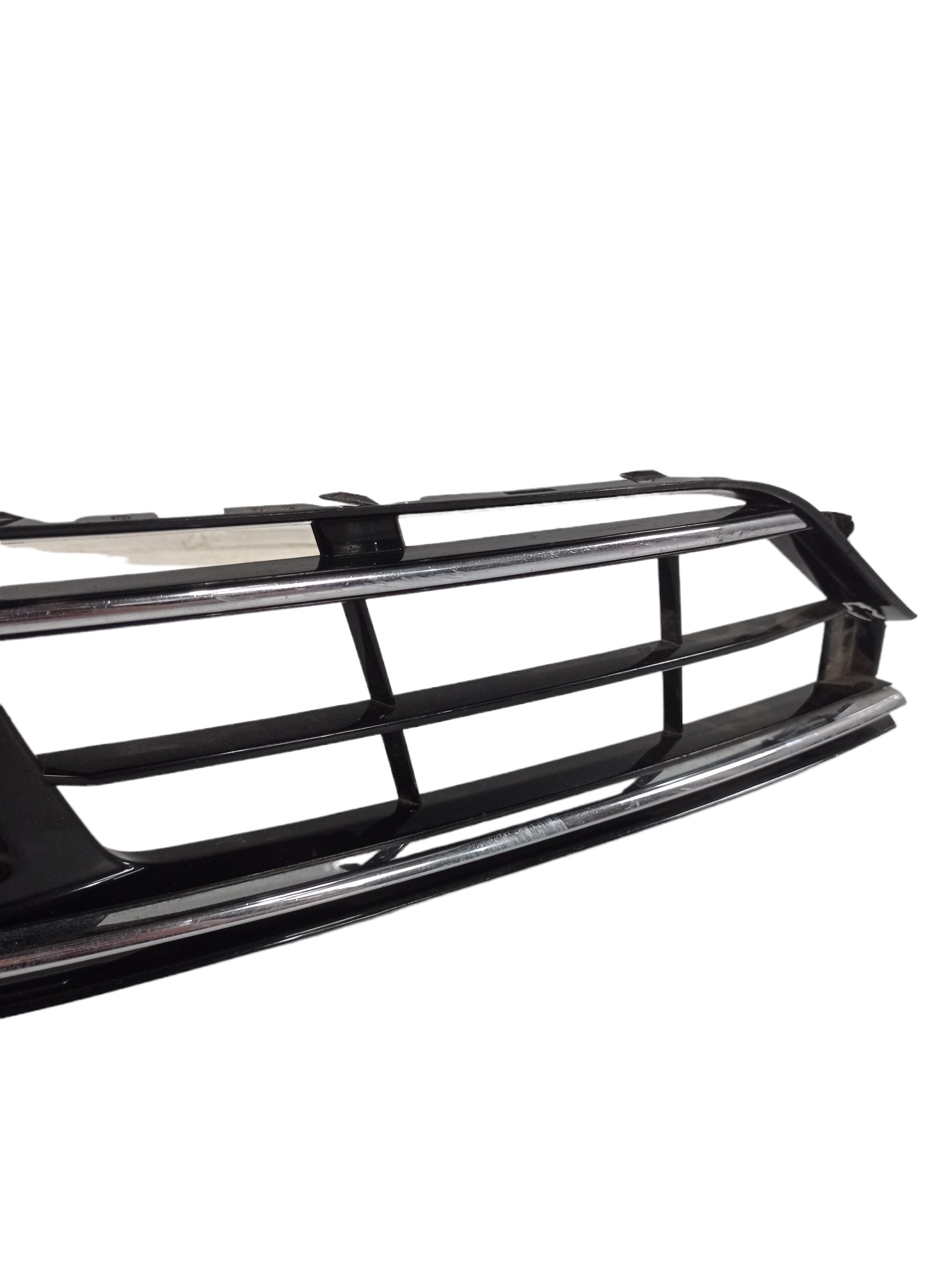 Moldura Farol Milha Esquerdo Audi A8 2009  A 2017 C/detalhe 3