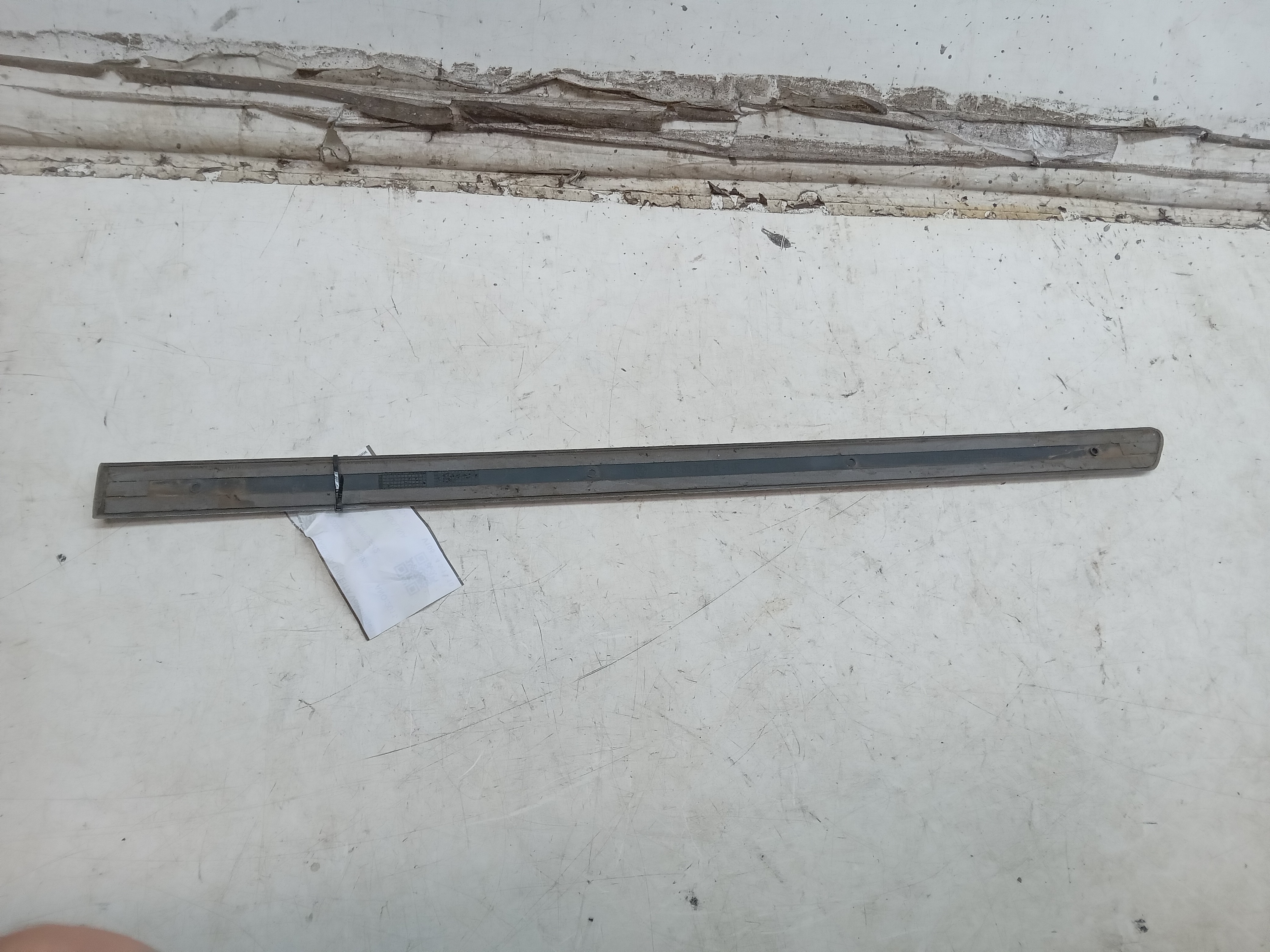 FRISO PORTA TRASEIRA LD VW BORA 2010 2