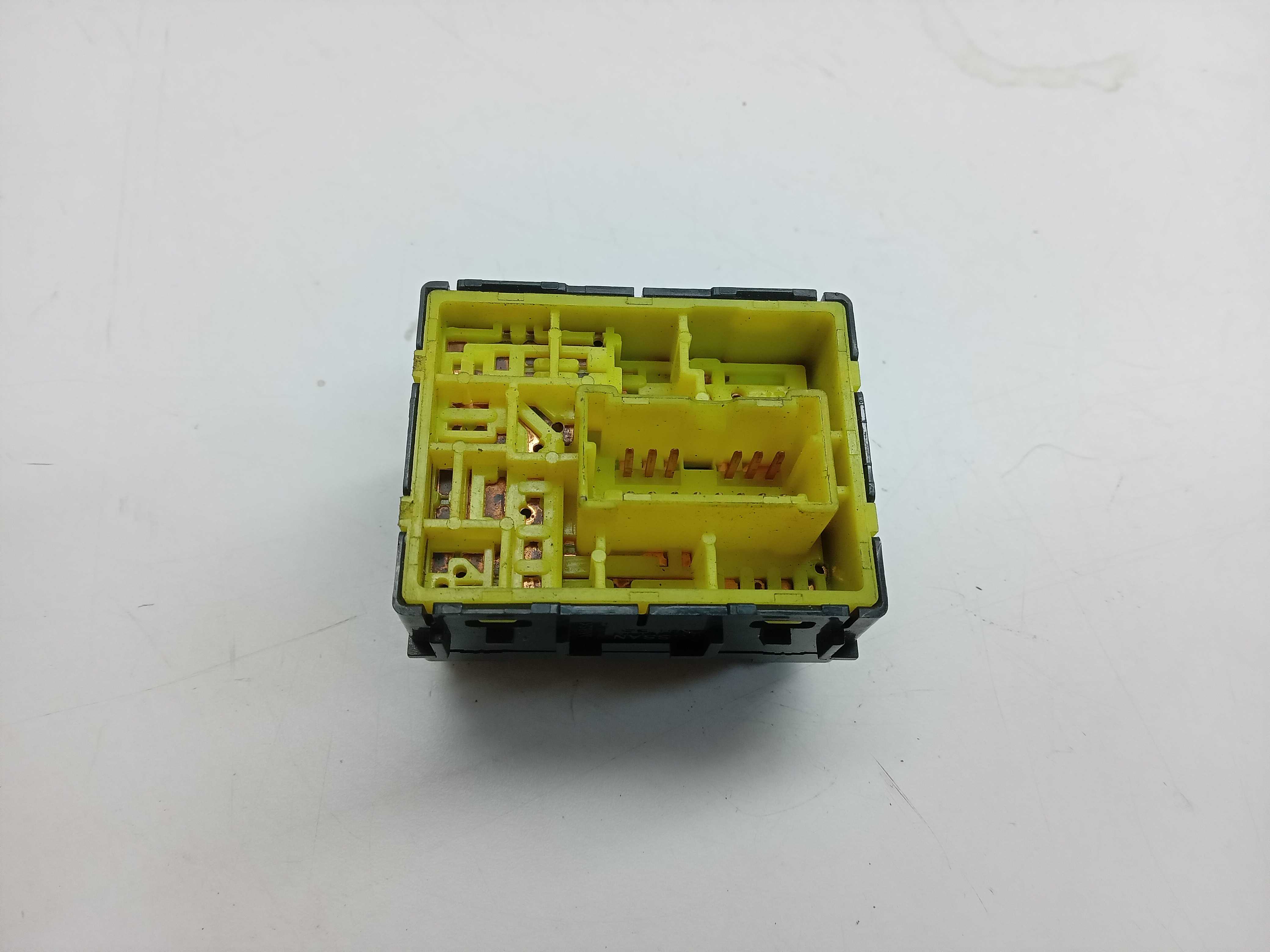 BOTÃO COMANDO RETROVISOR ELÉTRICO NISSAN MARCH 2012 2