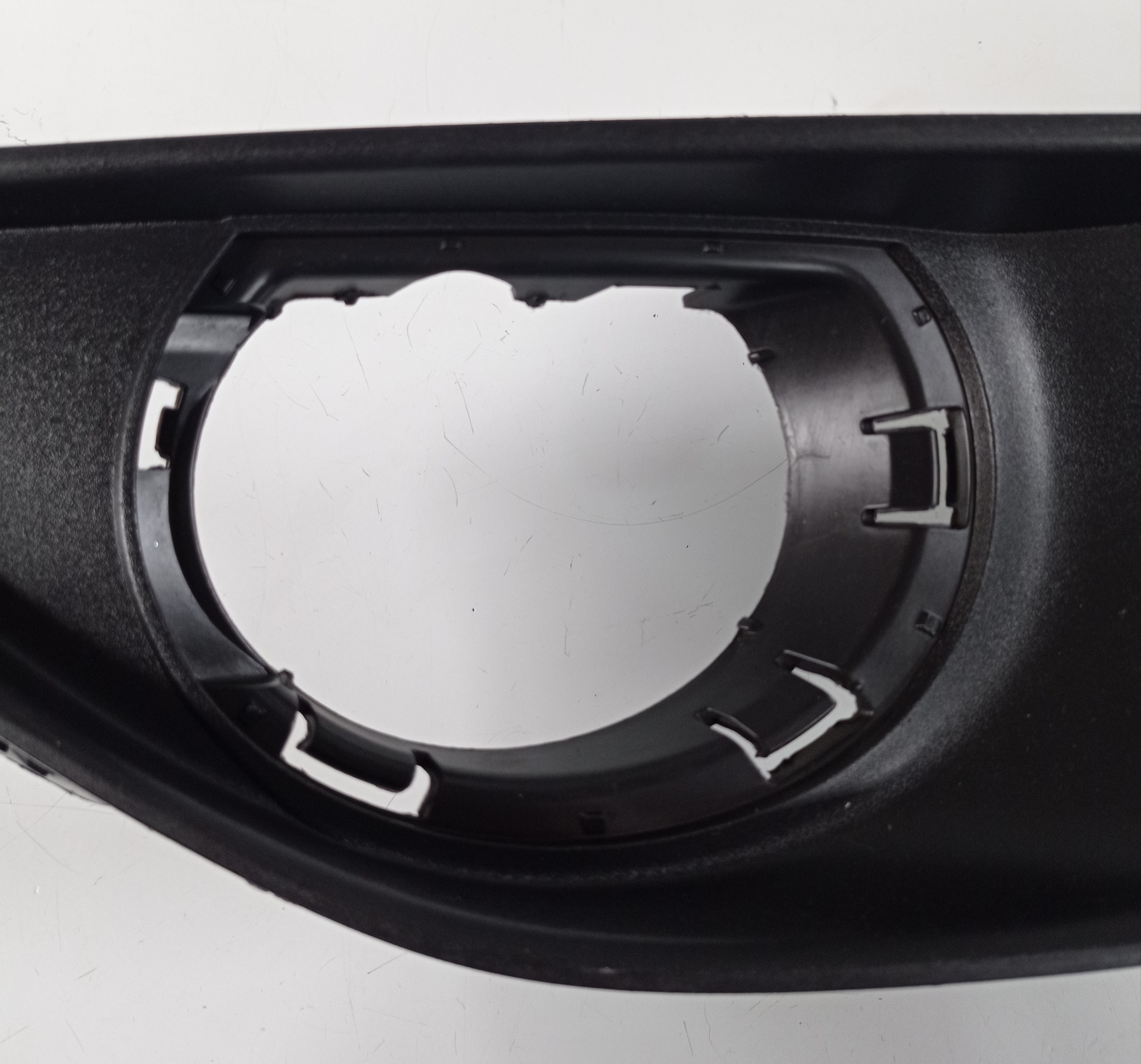 Moldura Farol Milha Direito Chevrolet S10 2017 2018 4
