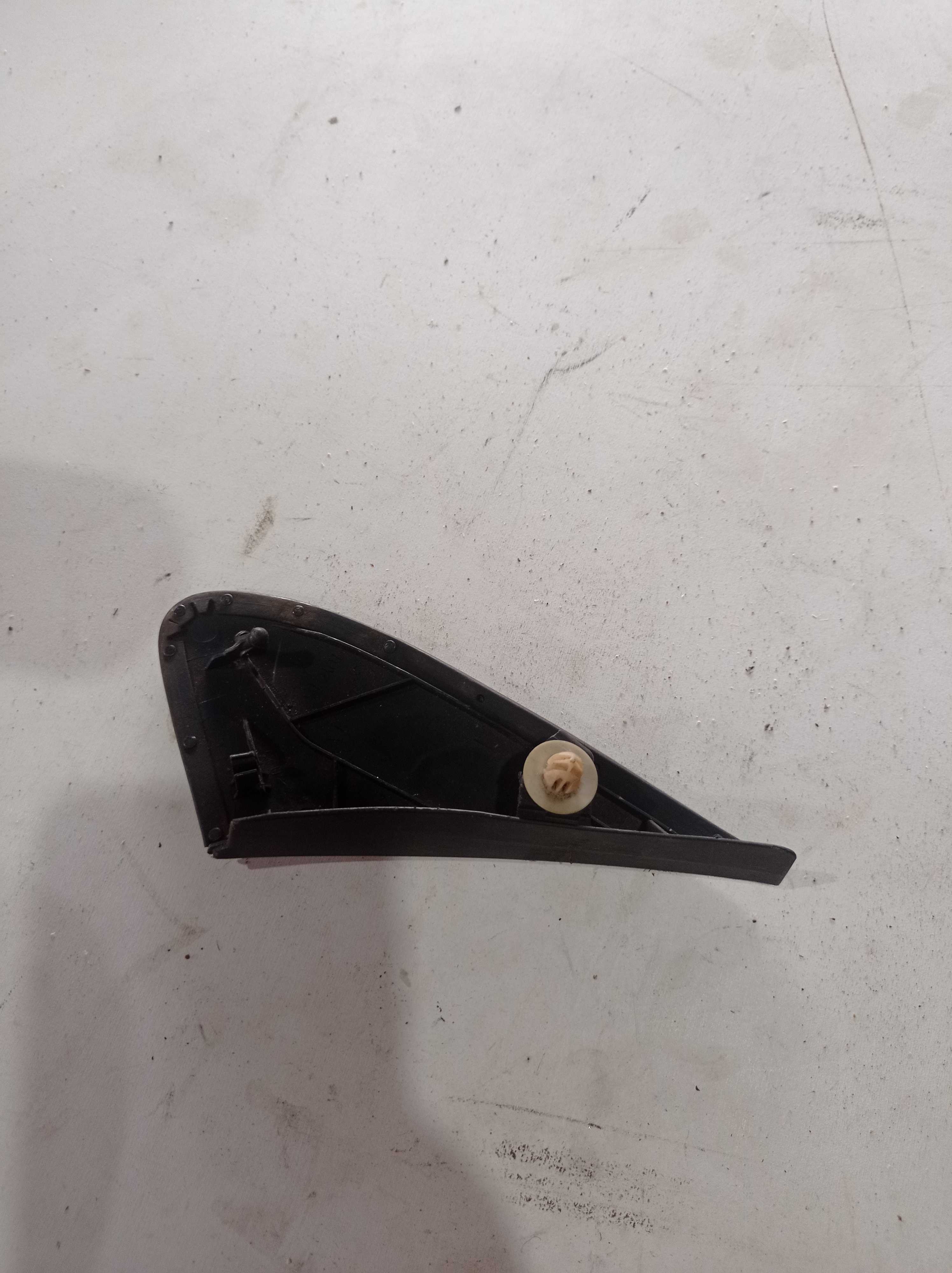ACABAMENTO INTERNO RETROVISOR DIREITO TOYOTA COROLLA 2005 2