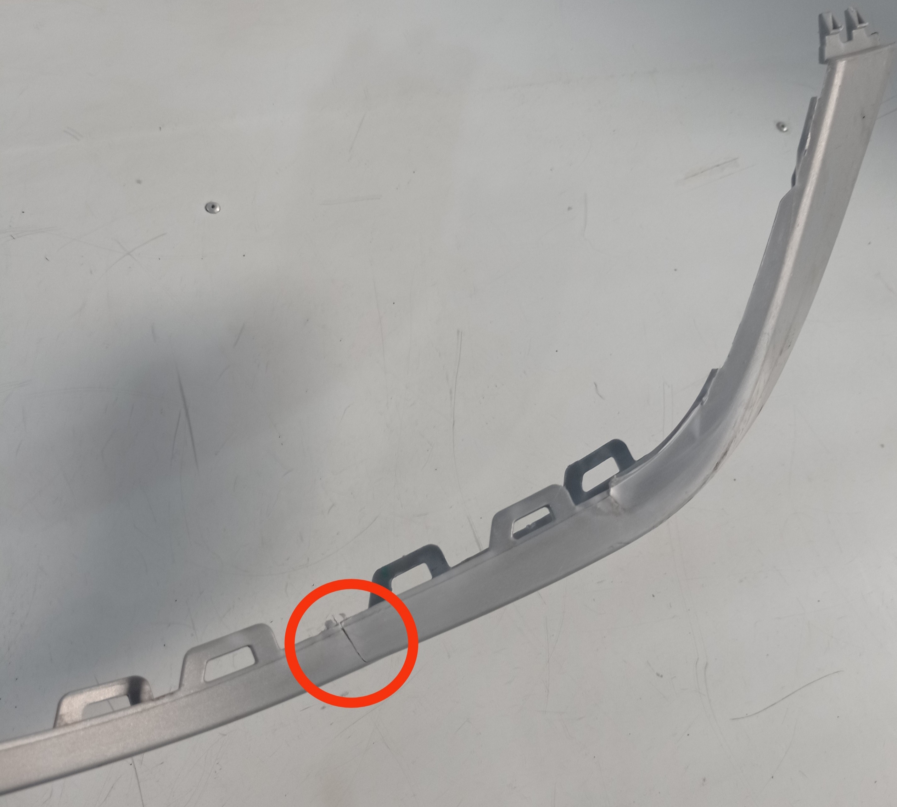 2gk807531 Acabamento Moldura Inf Spoiler Dianteiro Vw Taos 9