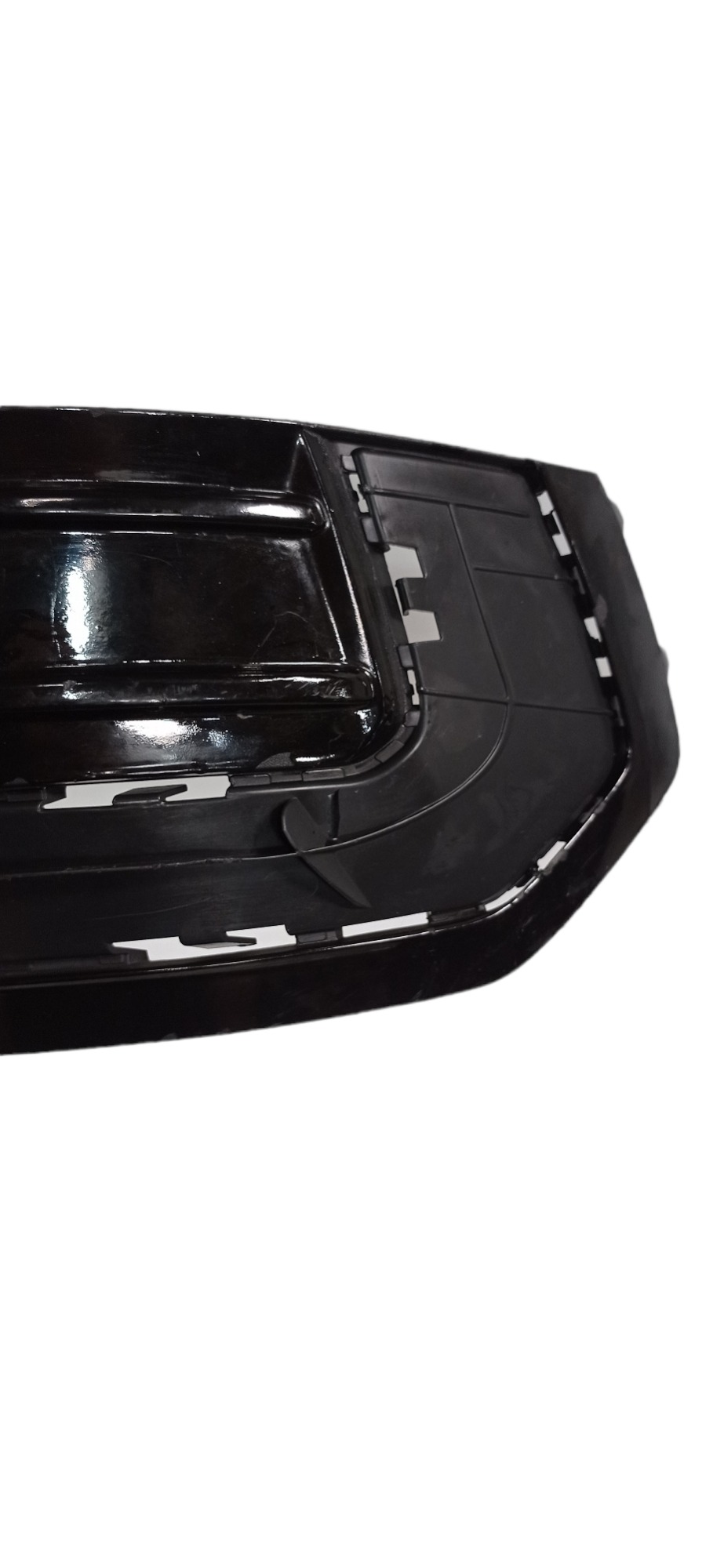 Moldura Direita Parachoque Traseiro Audi Q5 2020 2021 P Rec 2