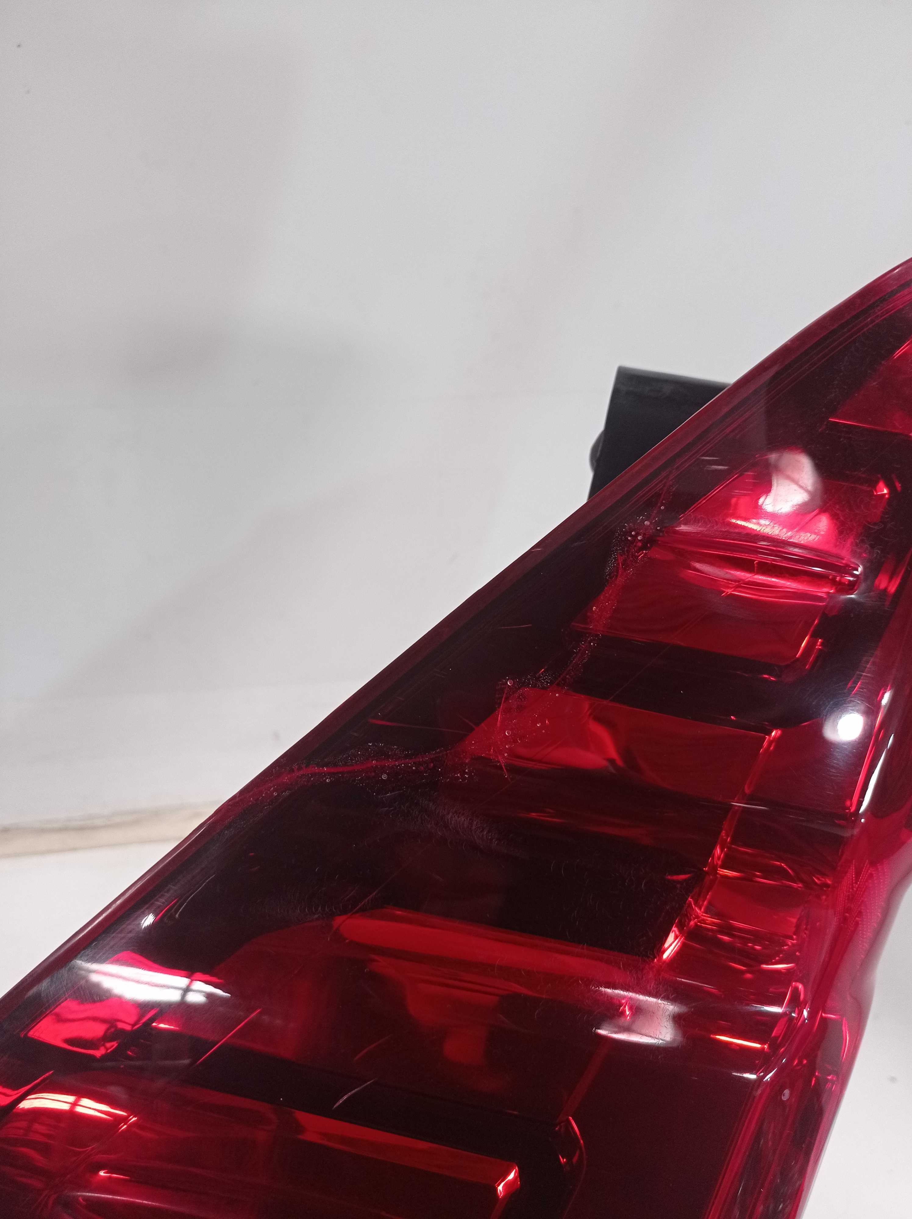 LANTERNA TRASEIRA ESQUERDA TOYOTA HILUX 2016 RECUPERADA 4
