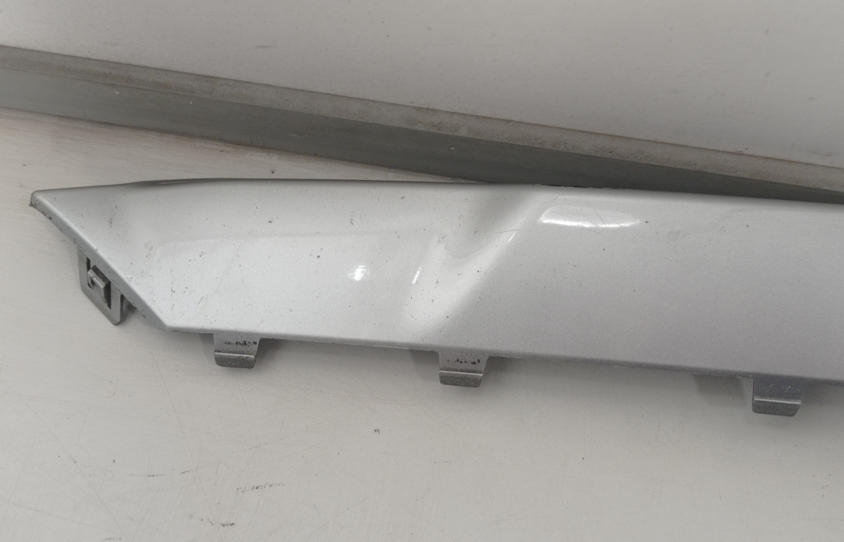 26237244 Aplique Moldura Parachoque Diant Gm Tracker 20/21 4