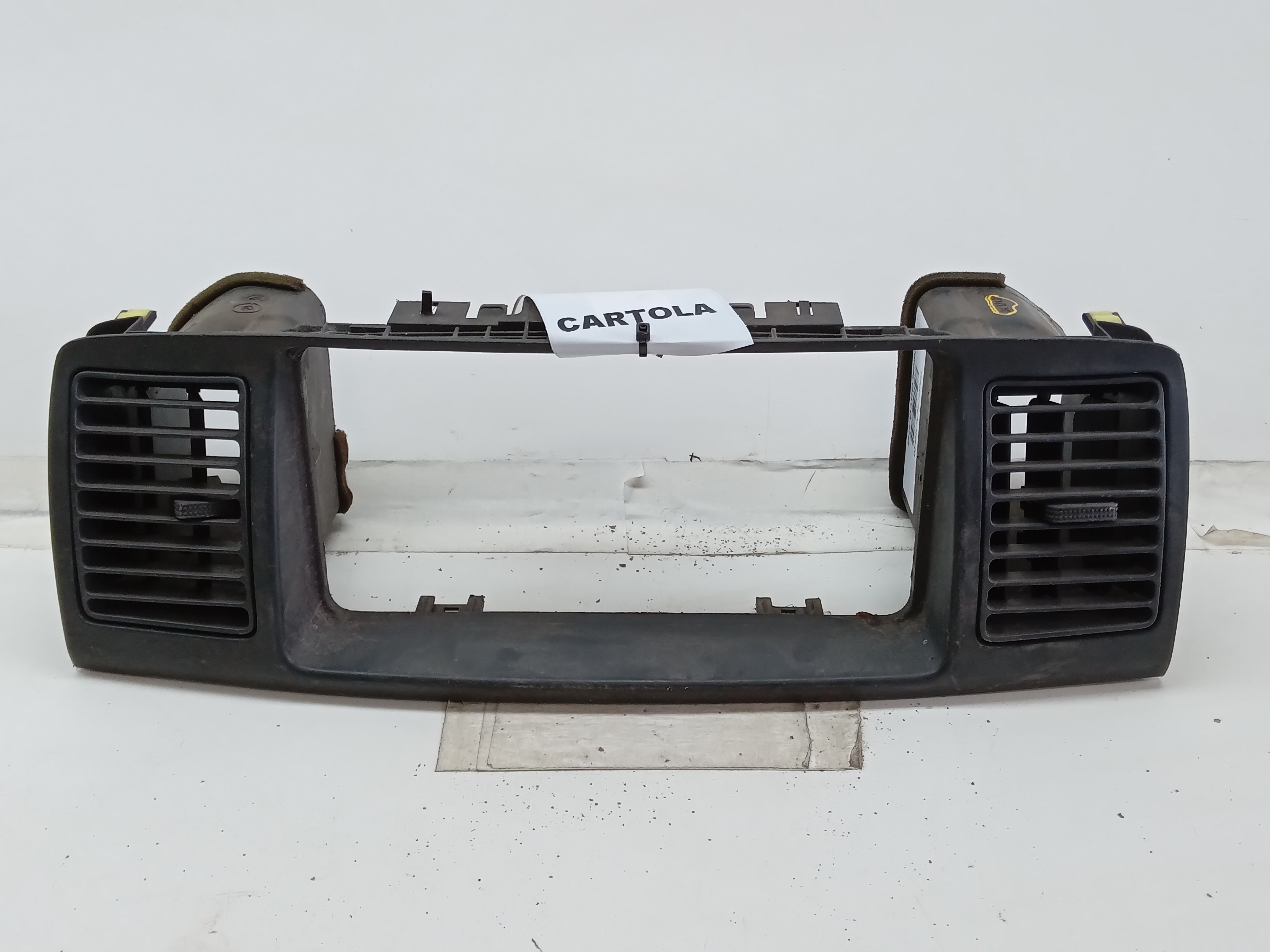 MOLDURA RADIO COM DIFUSOR AR TOYOTA COROLLA 2003 3