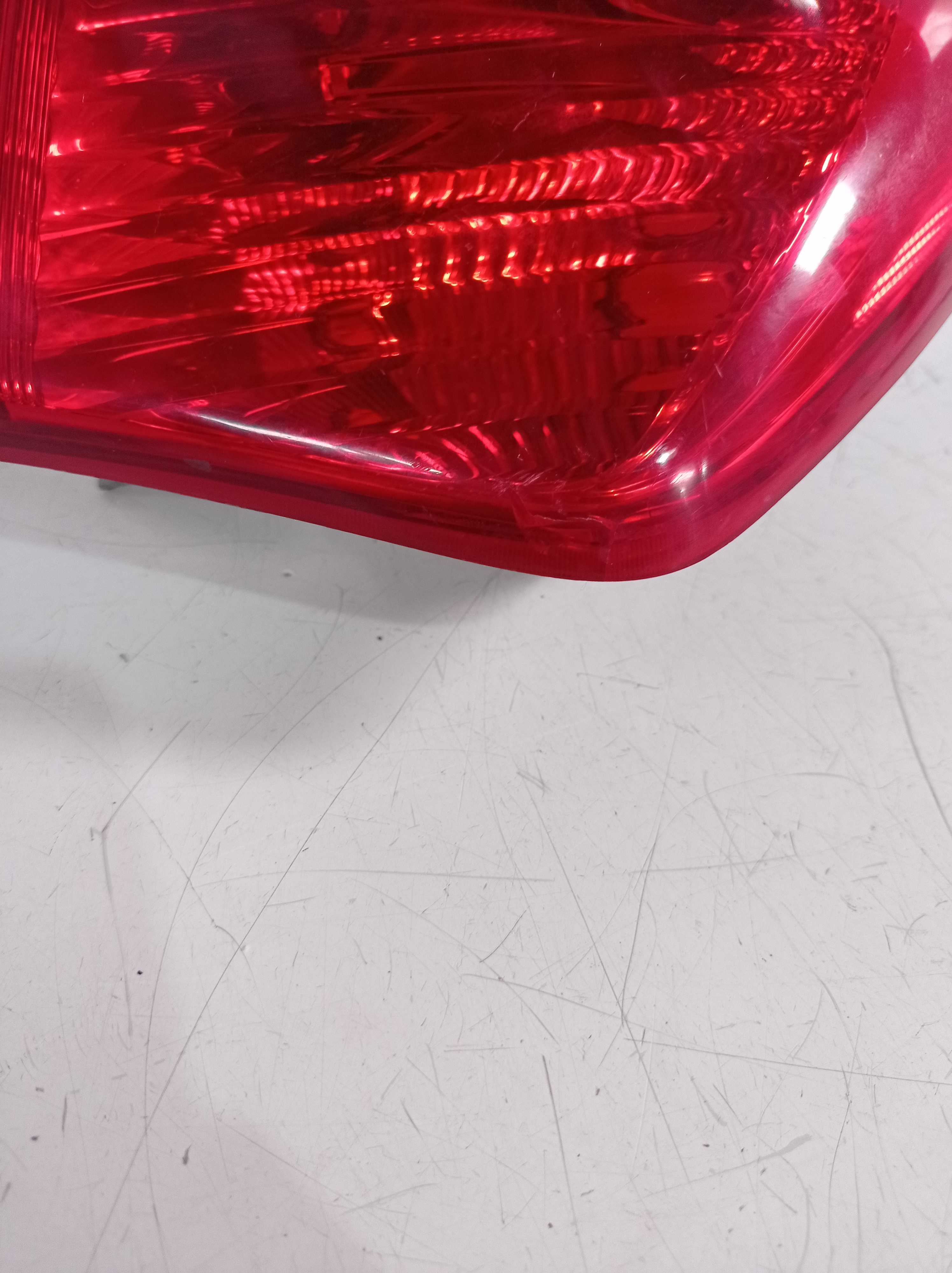 LANTERNA TRASEIRA DIREITA HYUNDAI HB20 HATCH 2012 A 2014 2
