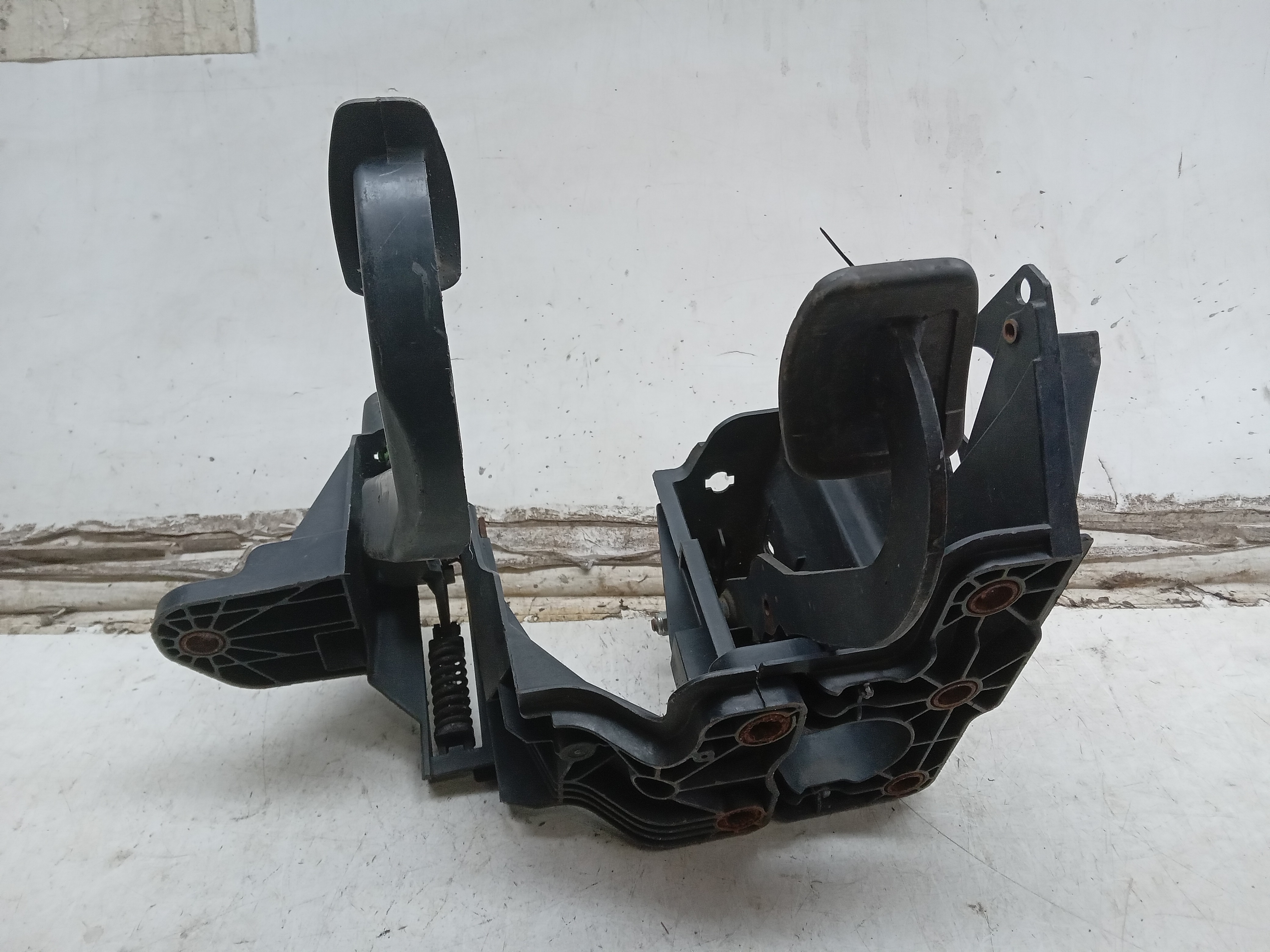 PEDALEIRA PEDAL FREIO E EMBREAGEM RENAULT MASTER 2018 2