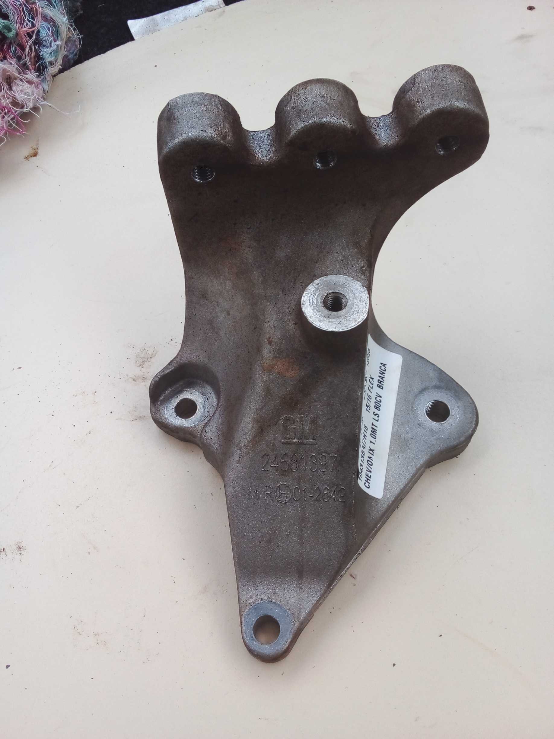 SUPORTE MOTOR DIREITO ONIX 2016 24581397 2