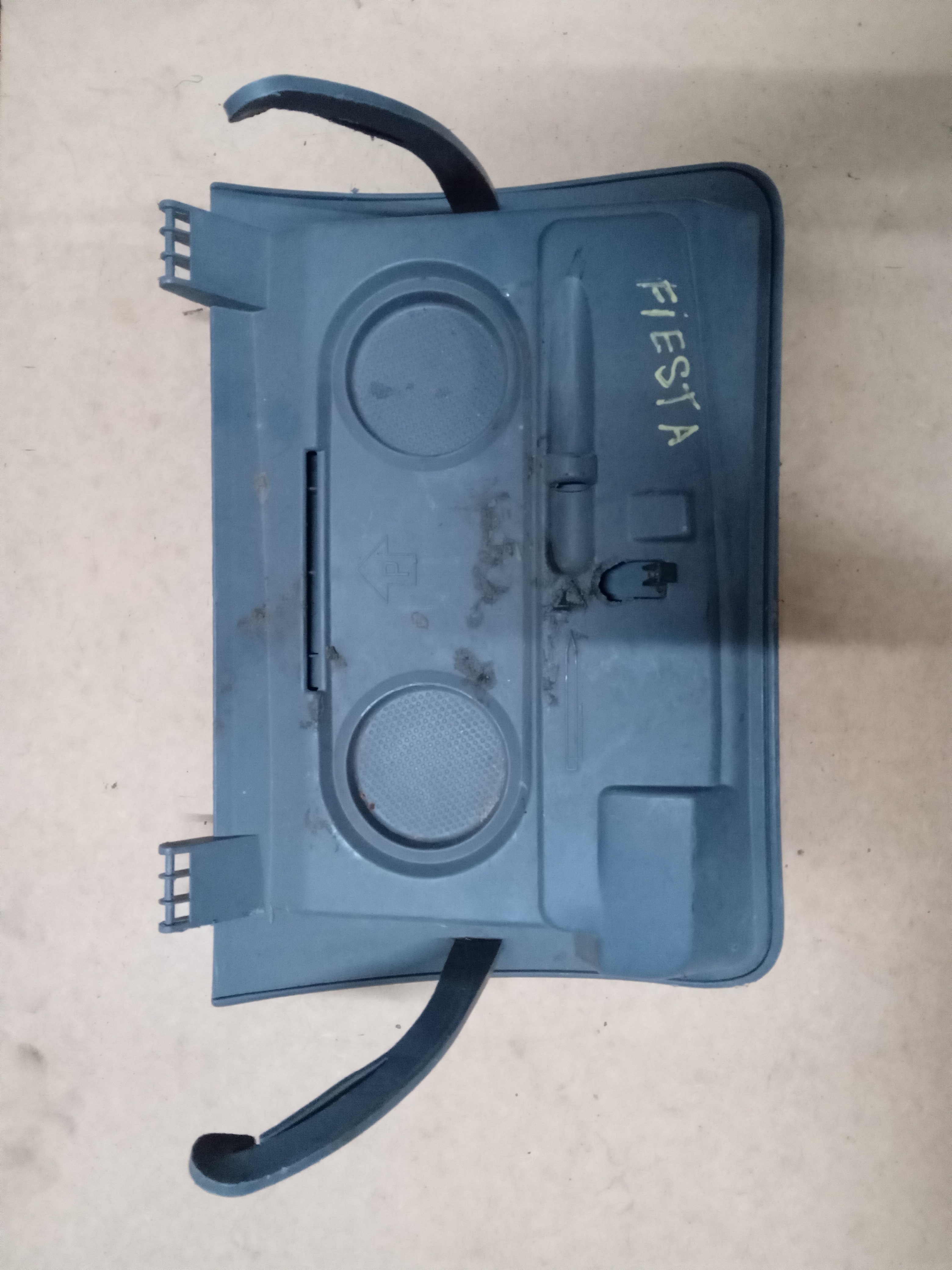 TAMPA PORTA LUVAS FORD FIESTA 1999 1
