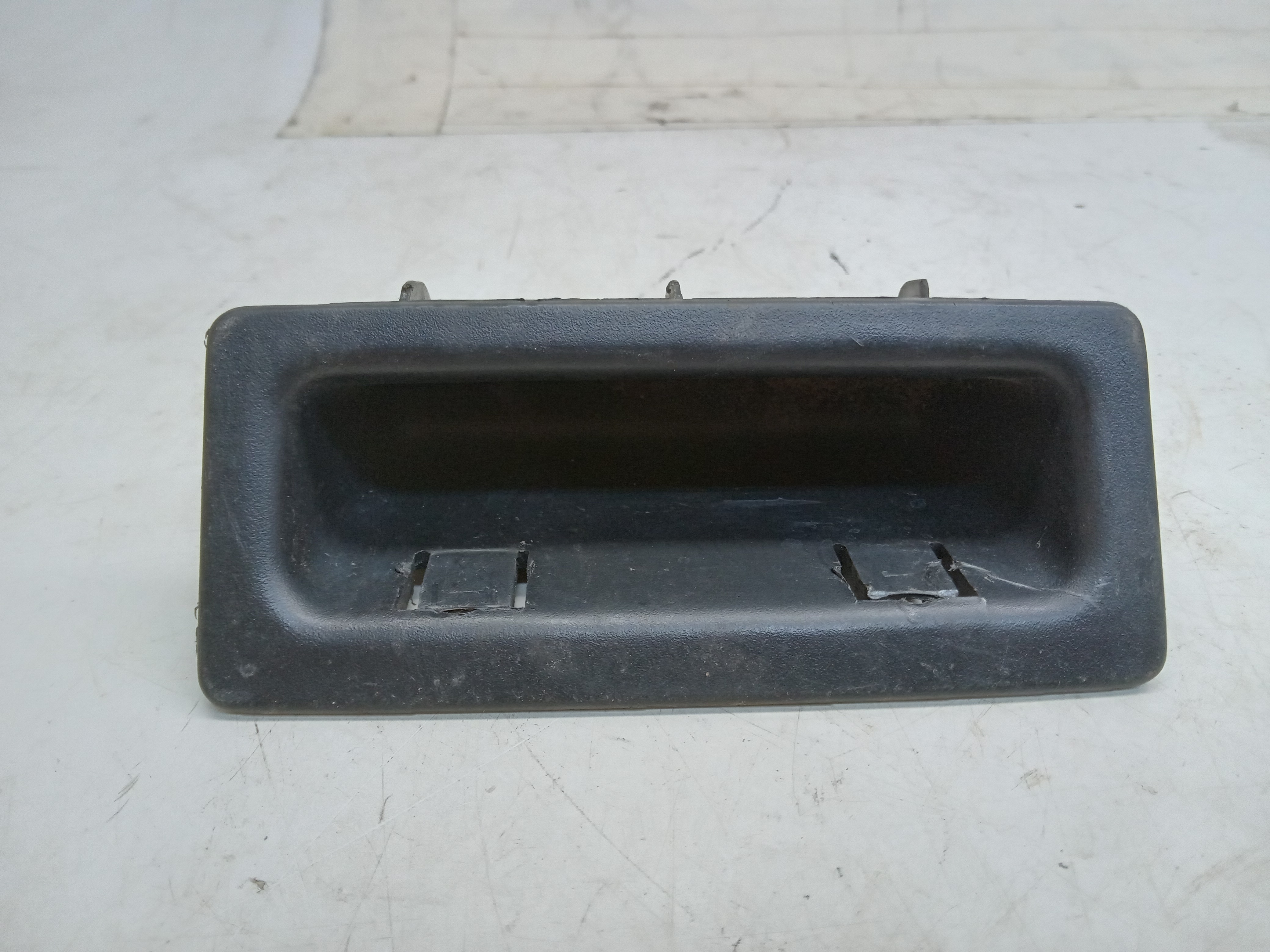 PUXADOR TAMPA TRASEIRA HONDA FIT 2004 1