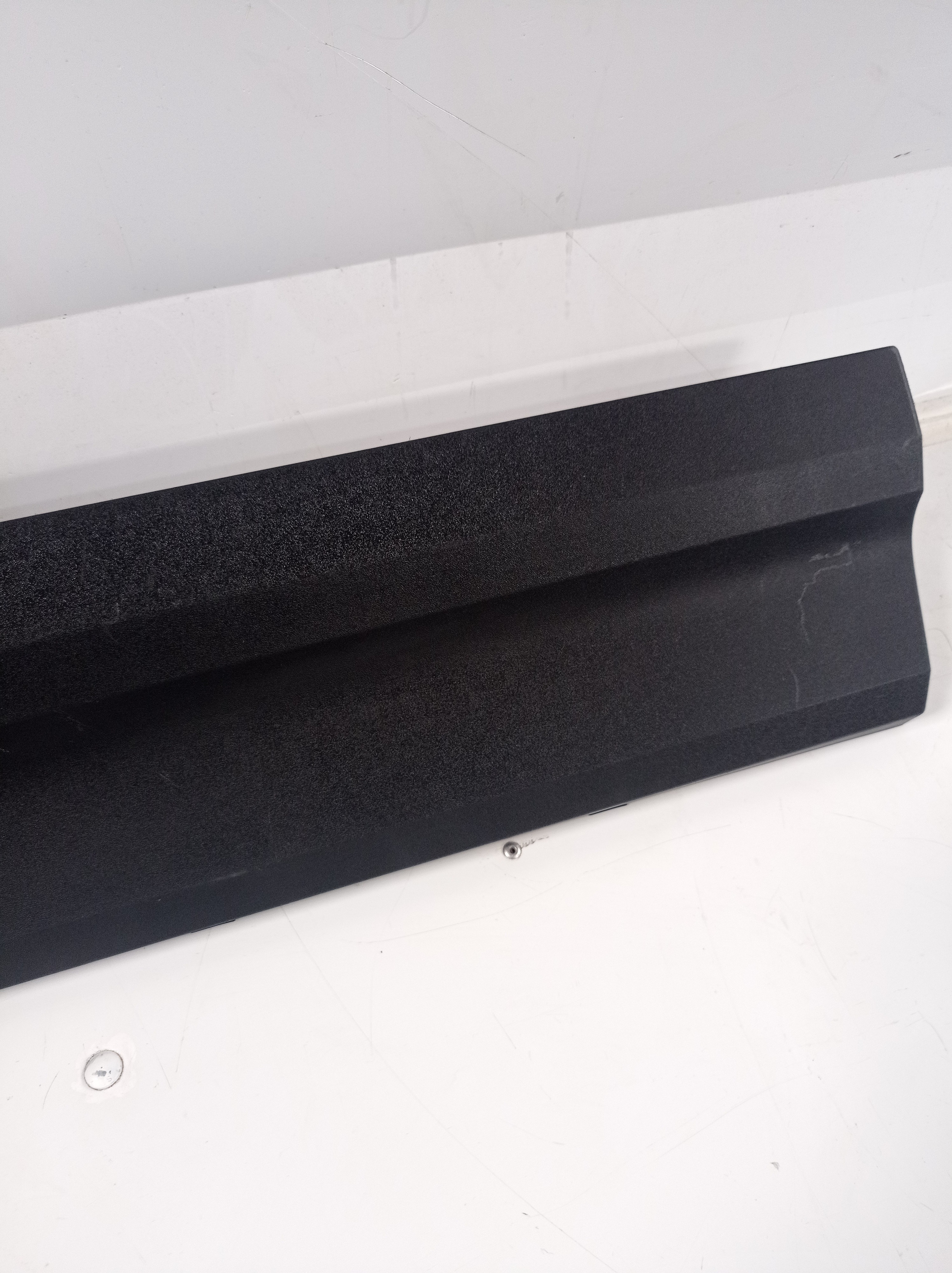 31448319 Moldura Friso Porta Tras Dir Volvo Xc40 2017/2021 4