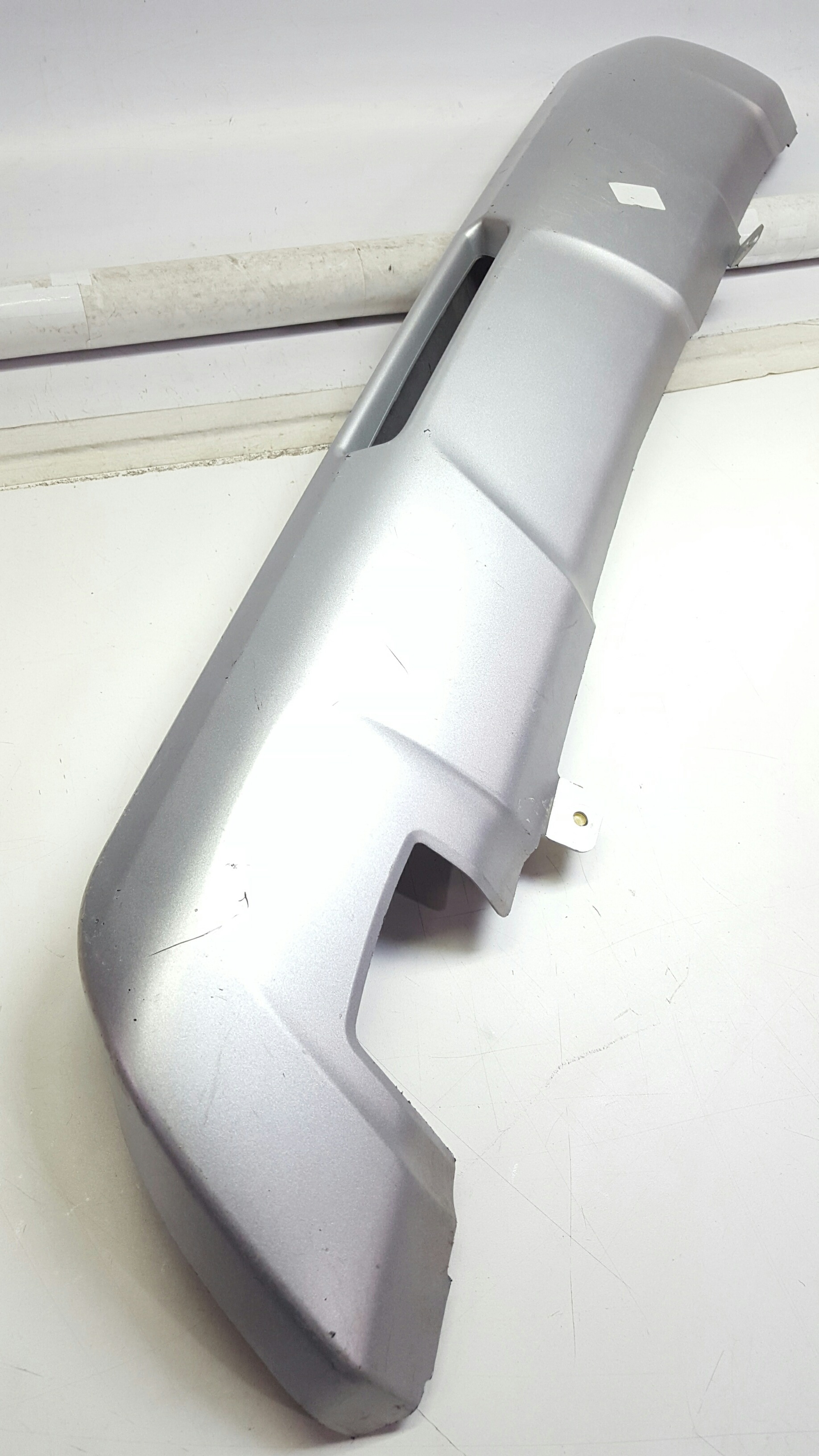Moldura Parachoque Traseiro Gm Onix Activ 2017 2019 2