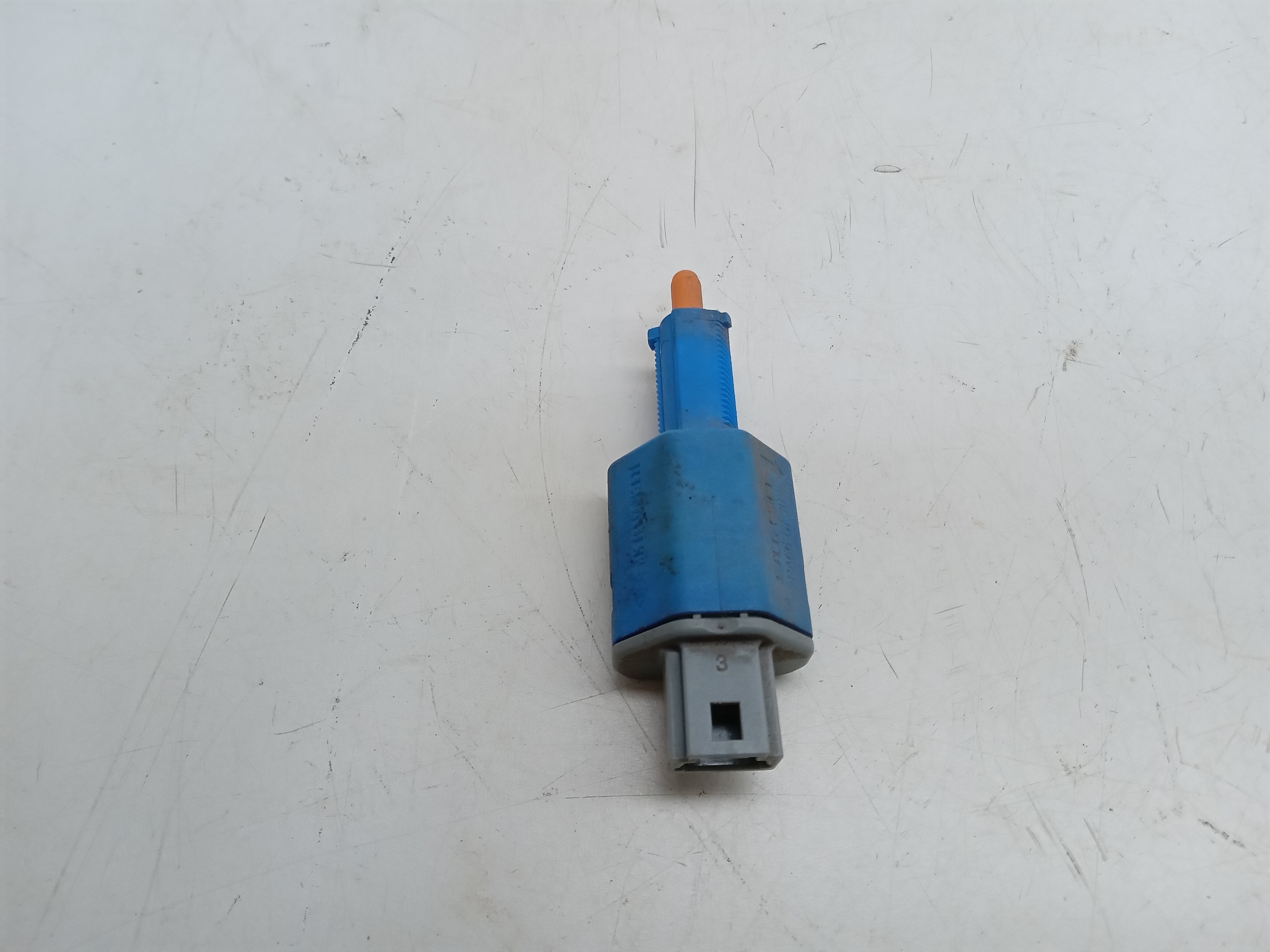 INTERRUPTOR DE FREIO RENAULT FLUENCE 2011 2