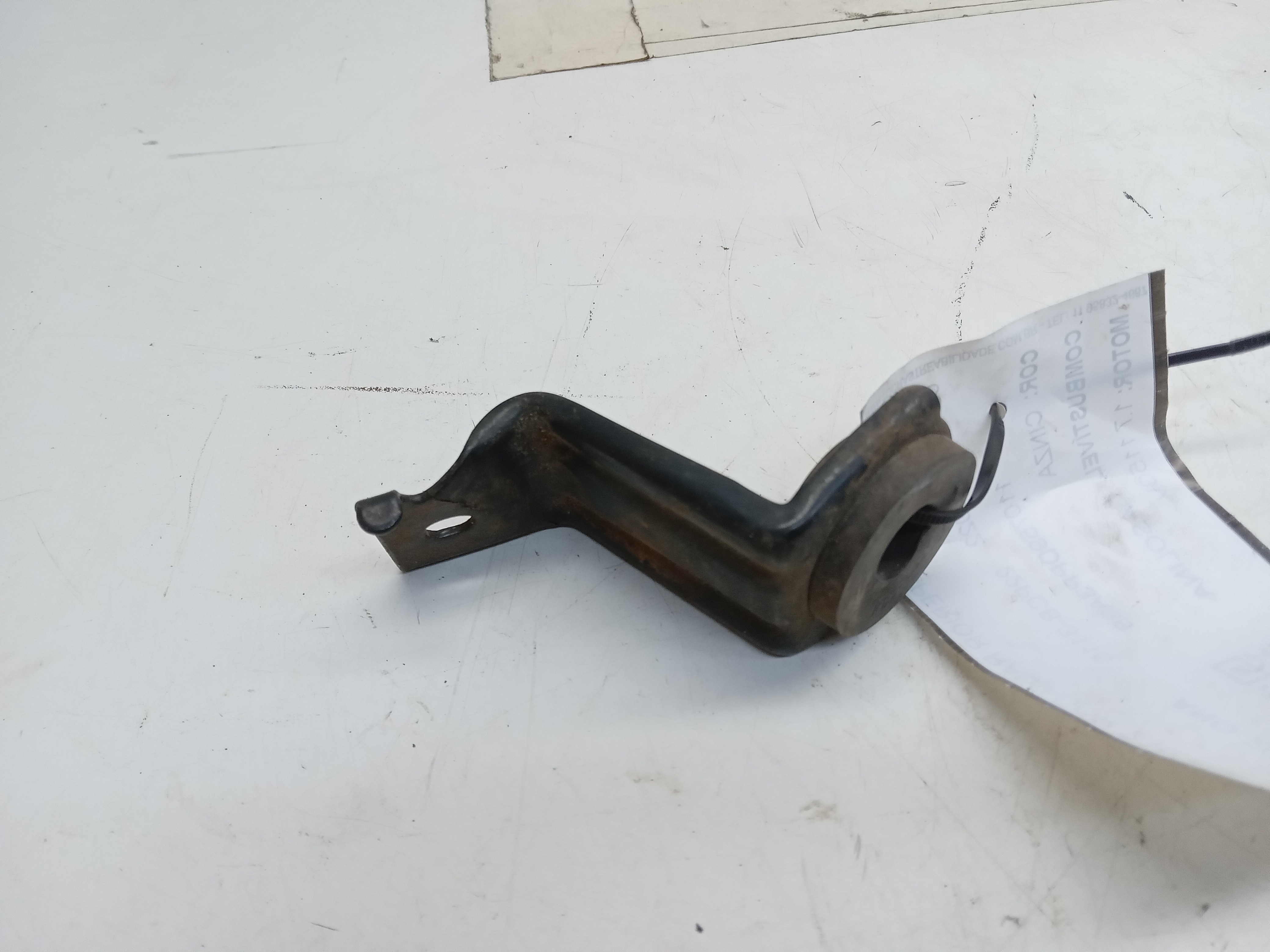 SUPORTE SUPERIOR RADIADOR Honda Civic lx 2005