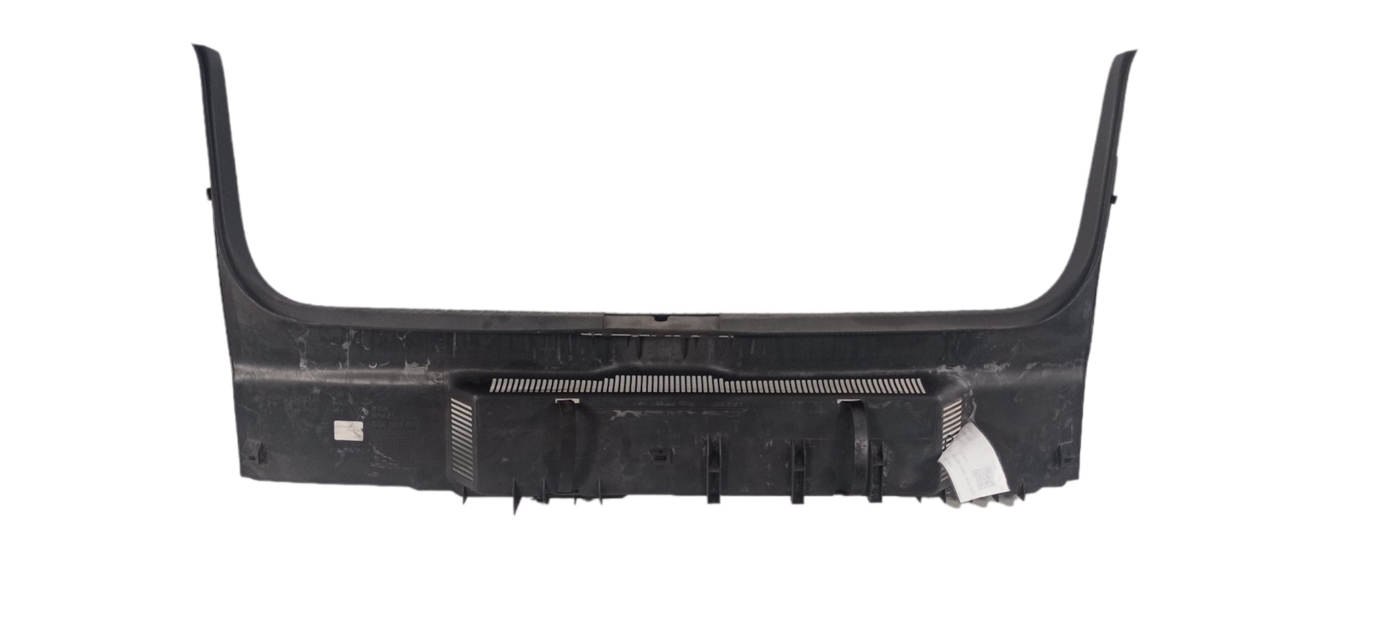 Moldura Porta Malas Volkswagen Polo 2001 2002 6