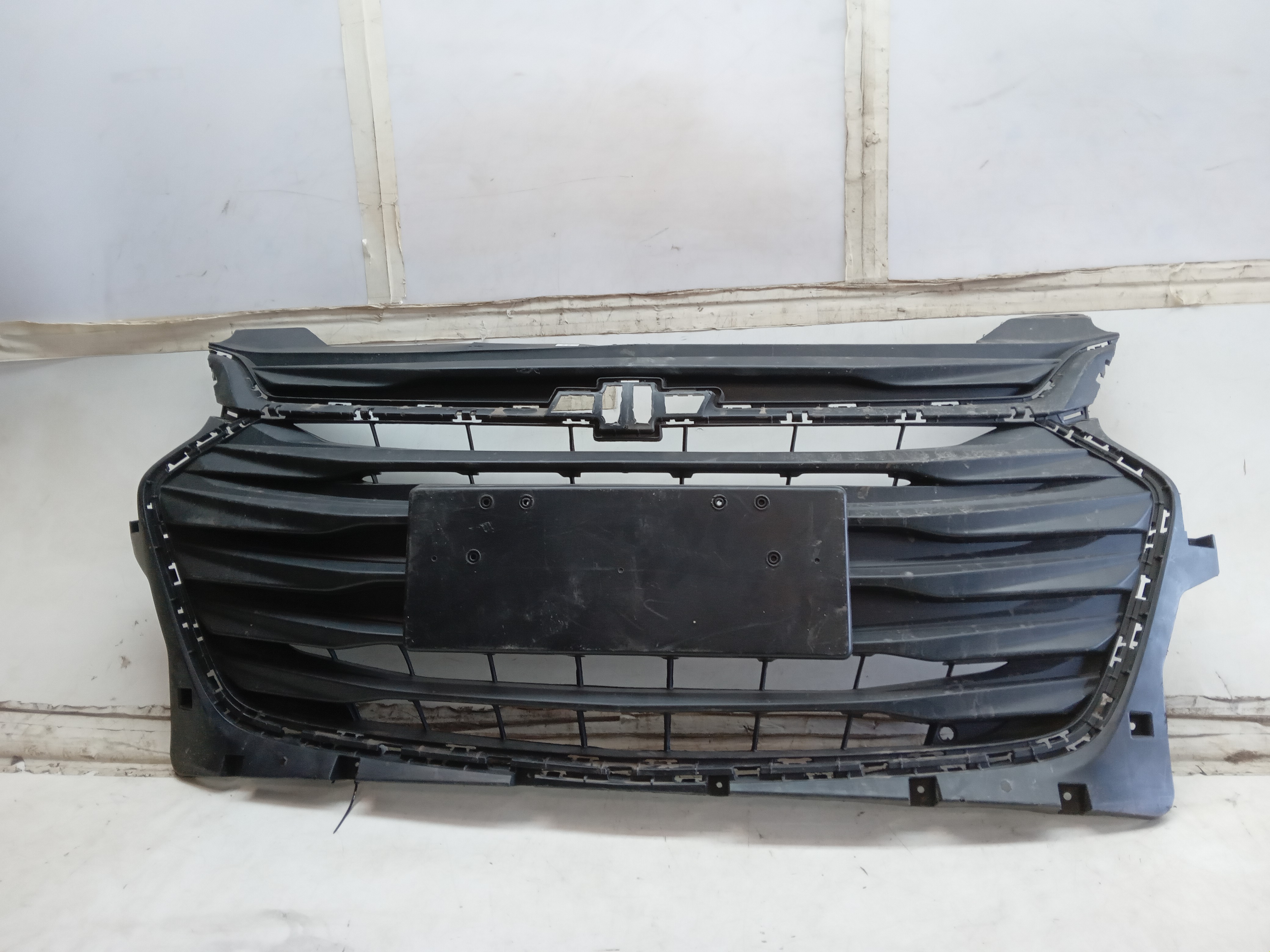 GRADE DIANTEIRA GM ONIX 2022