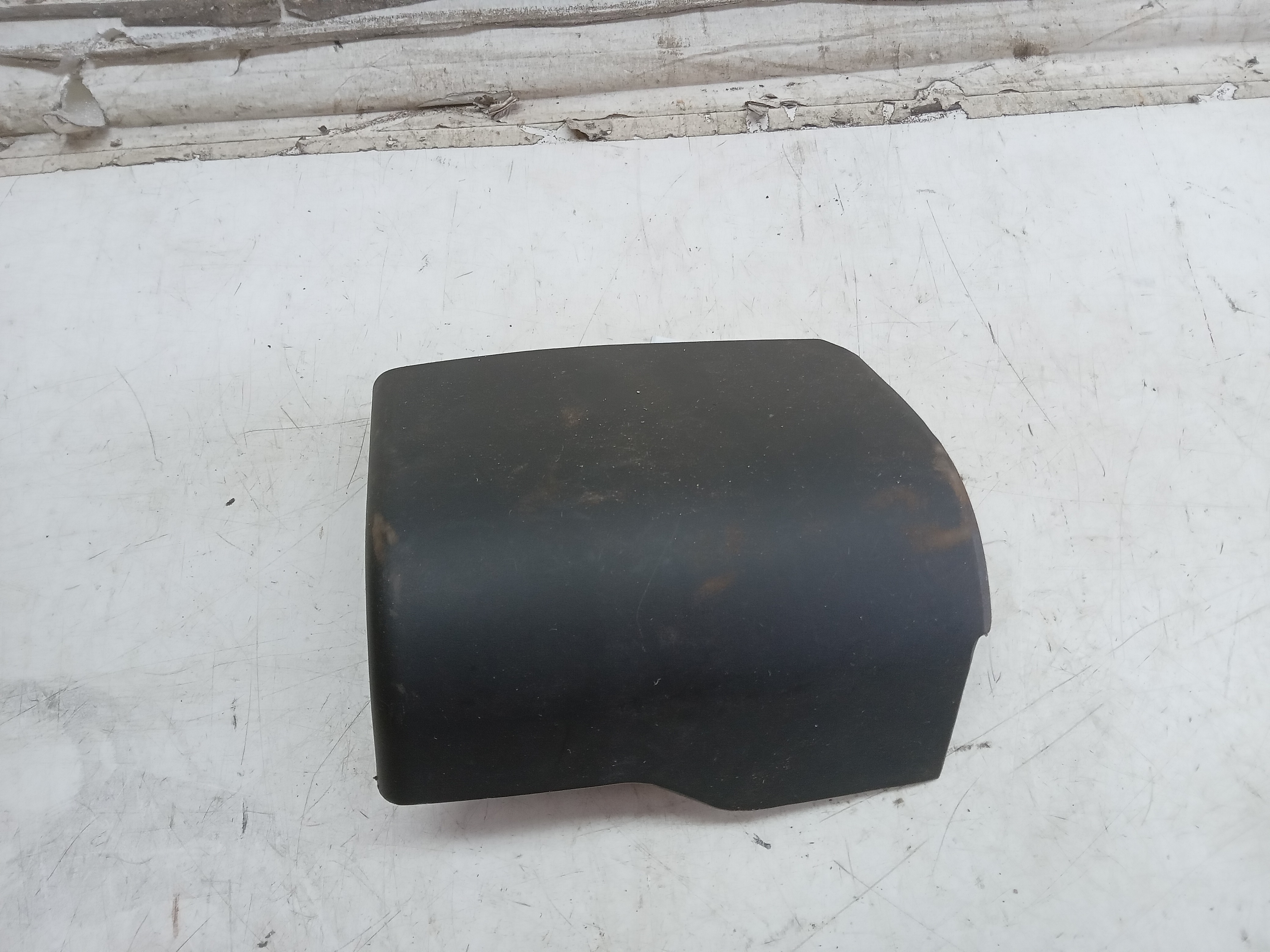 MOLDURA BARRA PROTETORA VIDRO TRAS LD FORD RANGER 2016