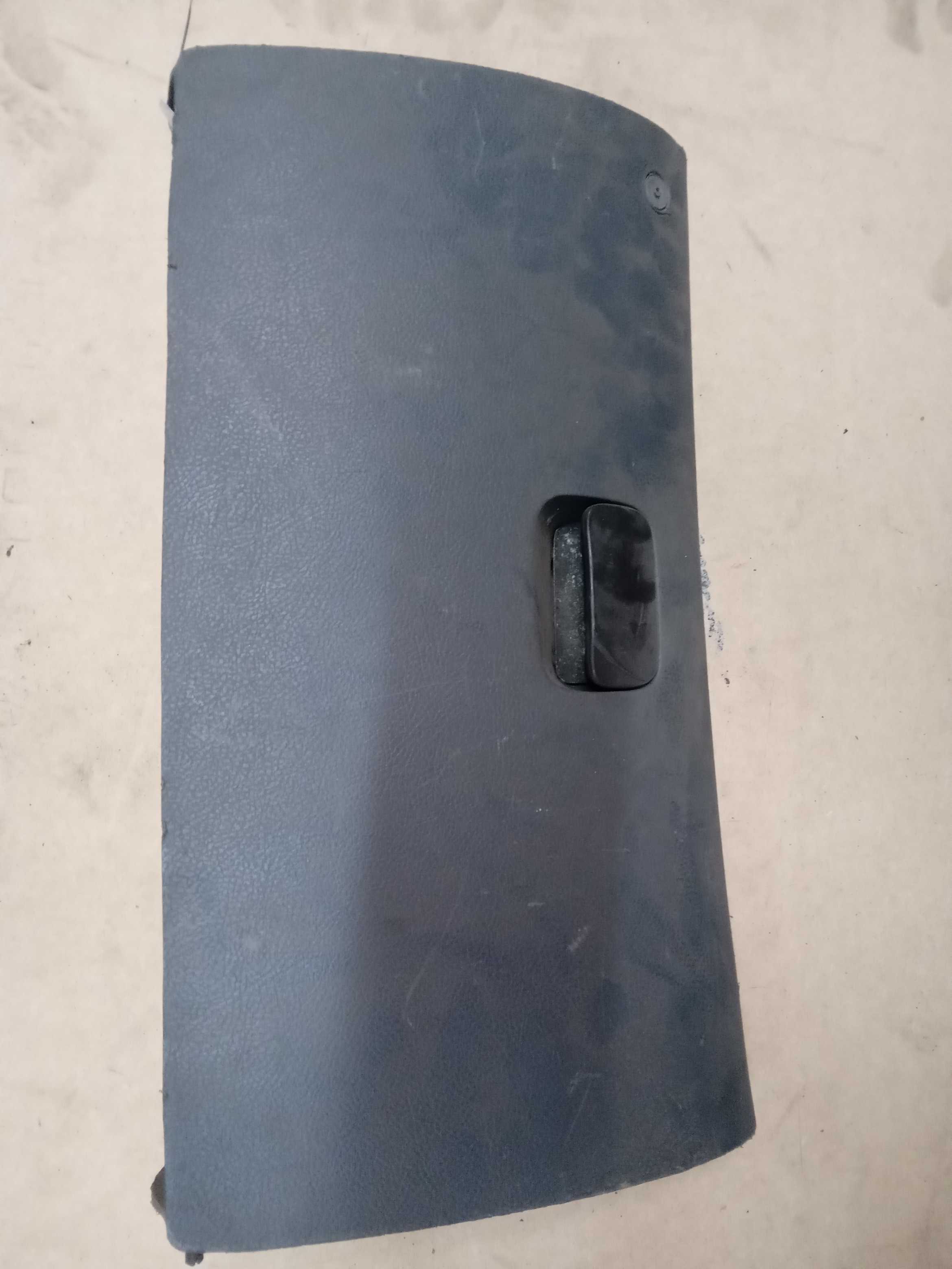 Tampa porta luvas Fiat Palio 1997 1
