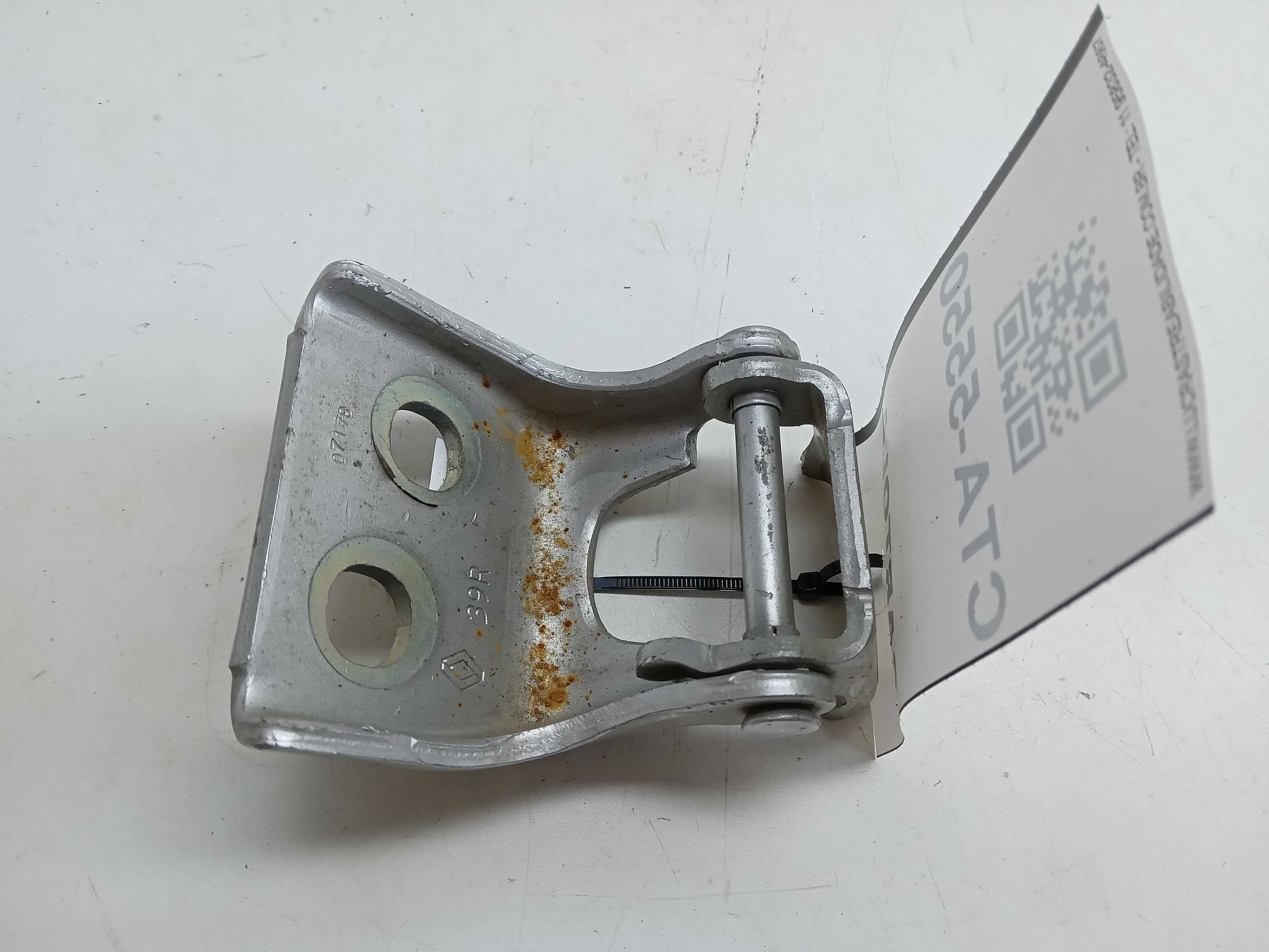 DOBRADIÇA SUPERIOR PORTA TRAS LD RENAULT KWID 2019 2