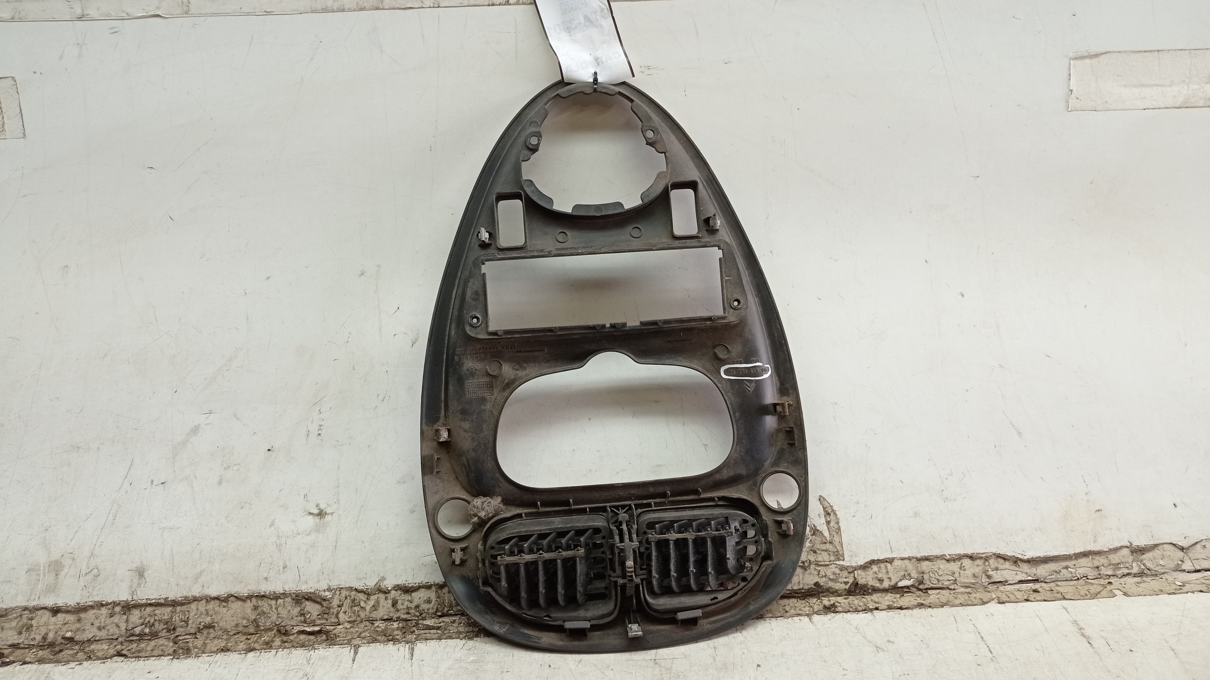 9631315877  Moldura Painel C Difusor Citroen Picasso 2