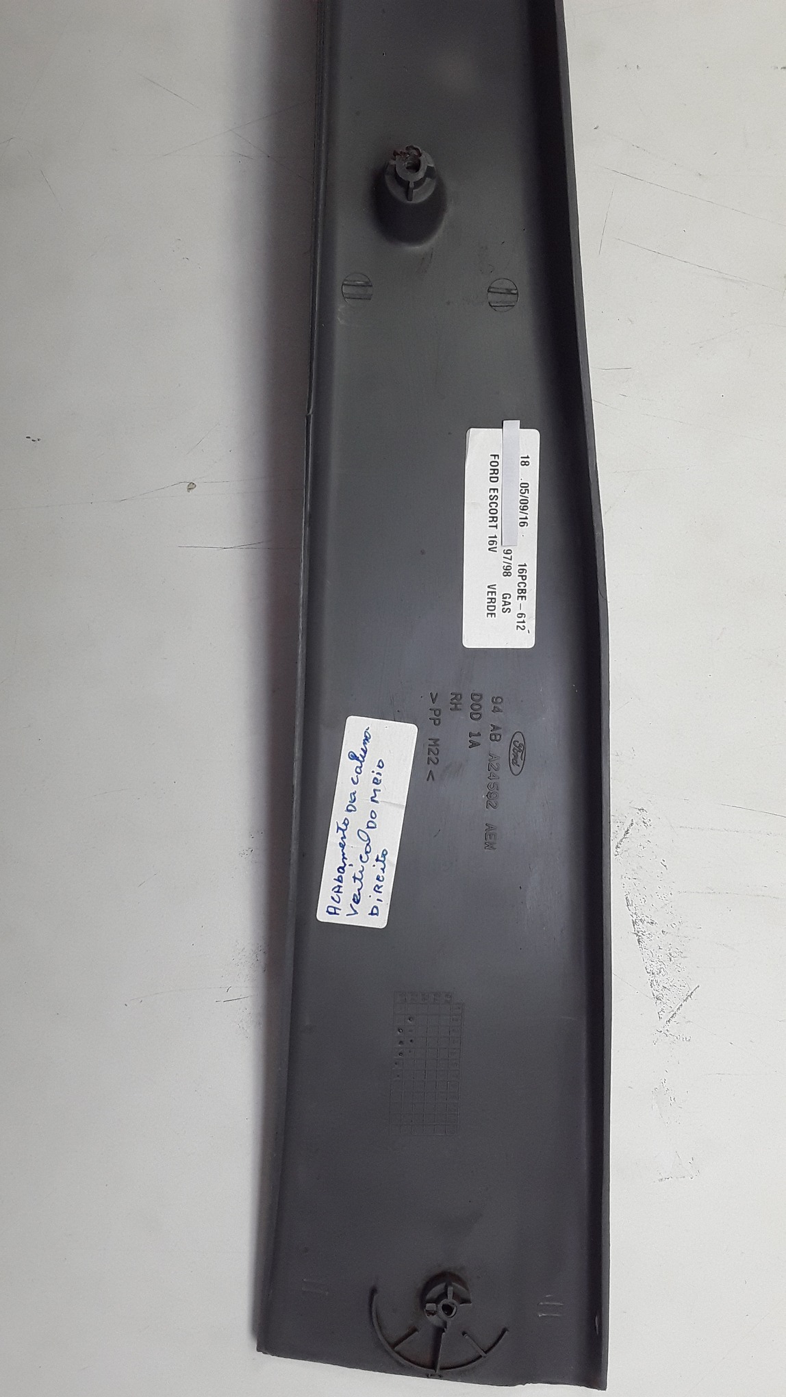 Acabamento Moldura Central Direita Ford Escort 1996 1997 6