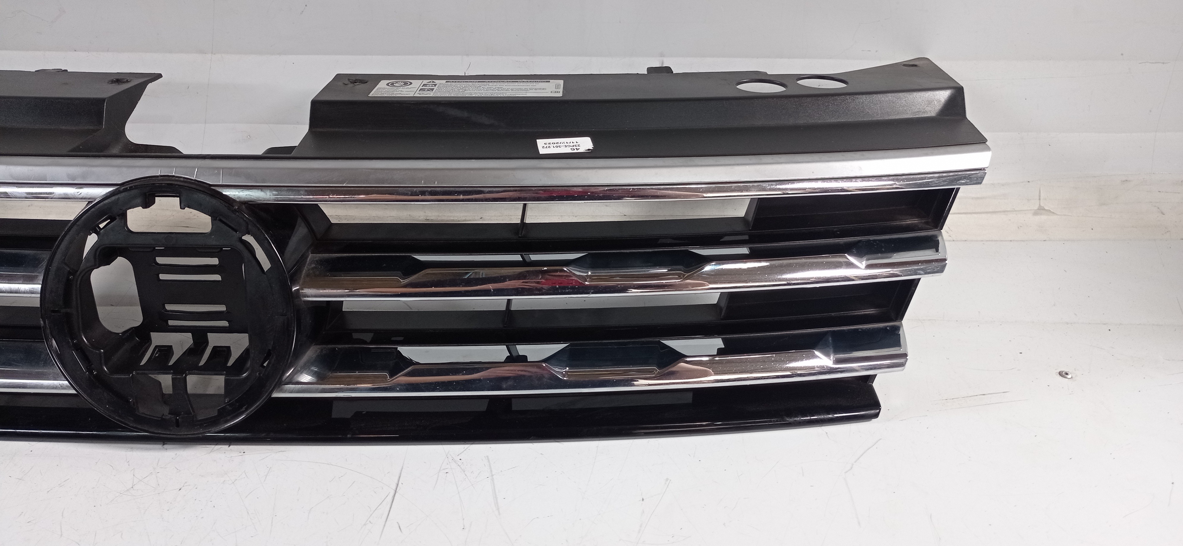 Grade Radiador Vw Tiguan R-line 350 2018 A 2020 Para Recu 5