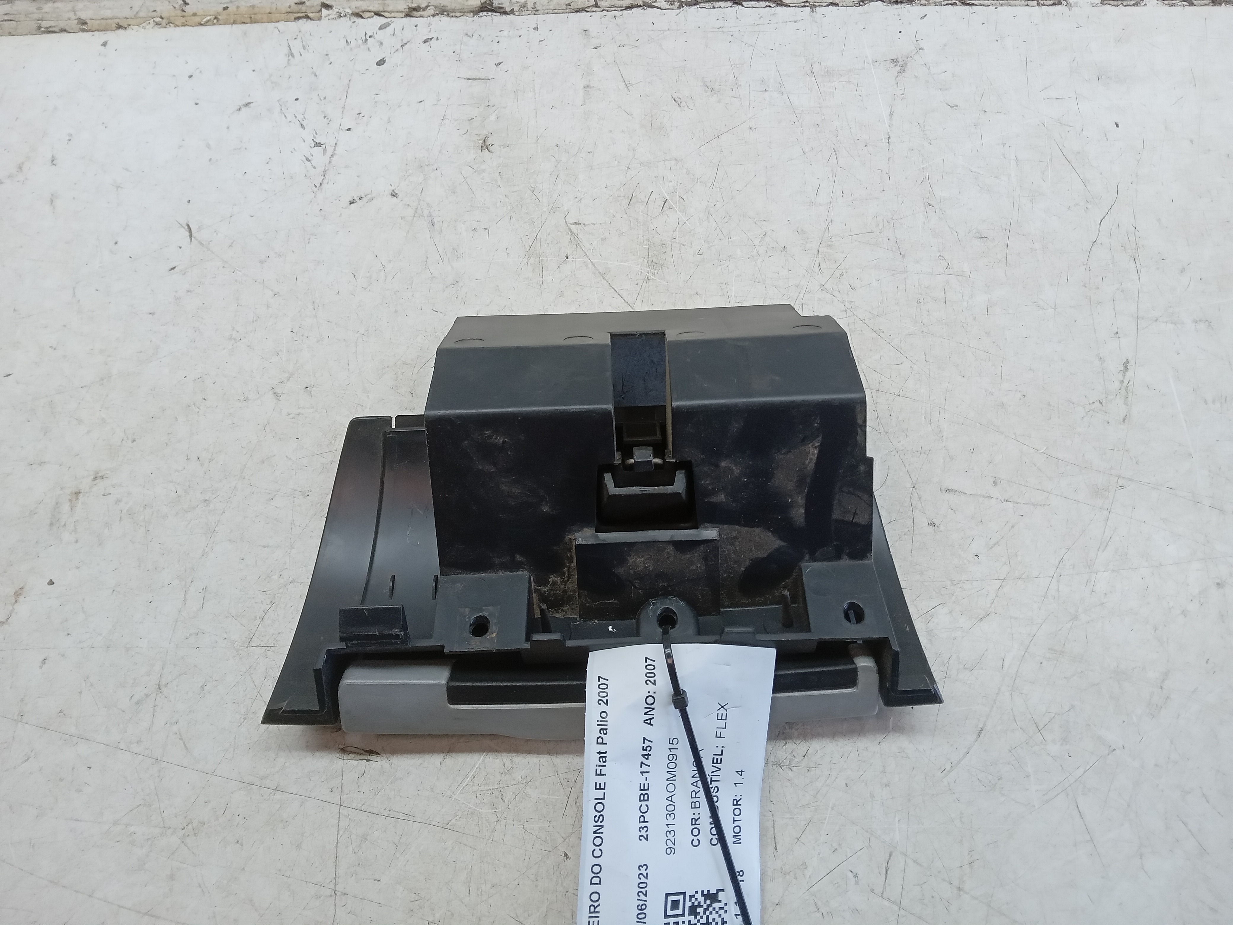 PORTA OBJETOS PAINEL Fiat Palio 2007 2