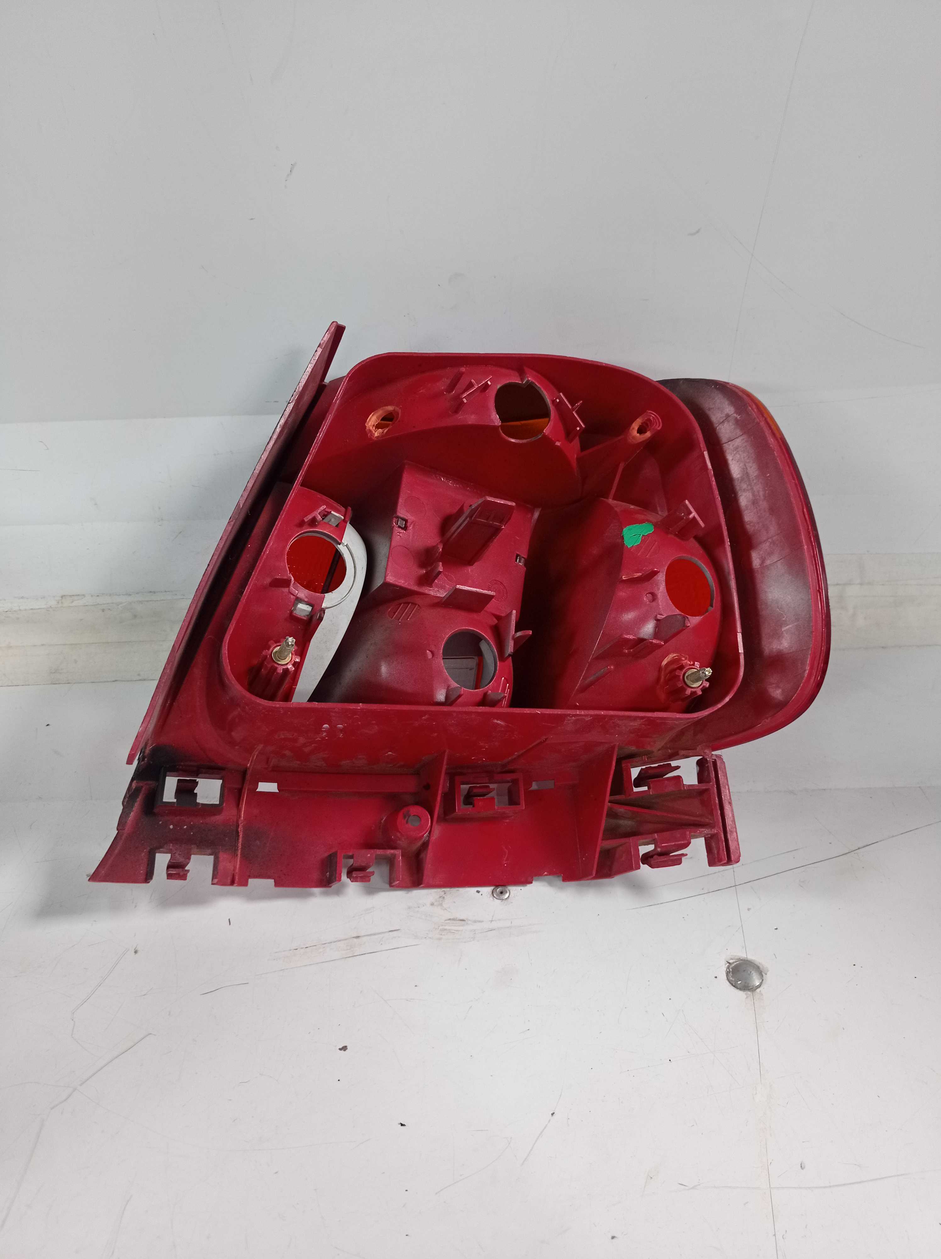 LANTERNA TRASEIRA ESQUERDA AUDI A4 1994 1996 RECUPERADA 2
