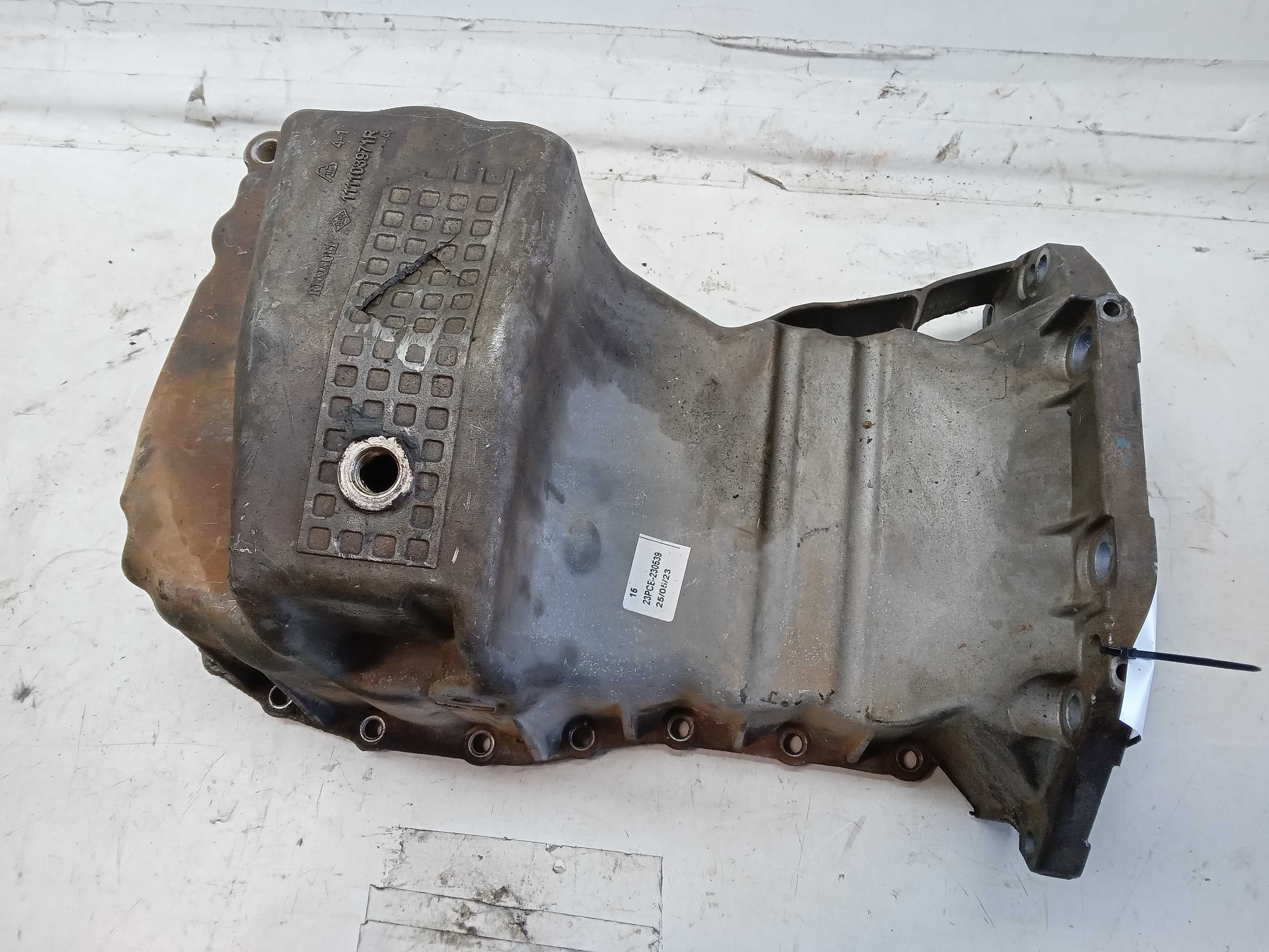 CÁRTER MOTOR RENAULT SANDERO 2007 1