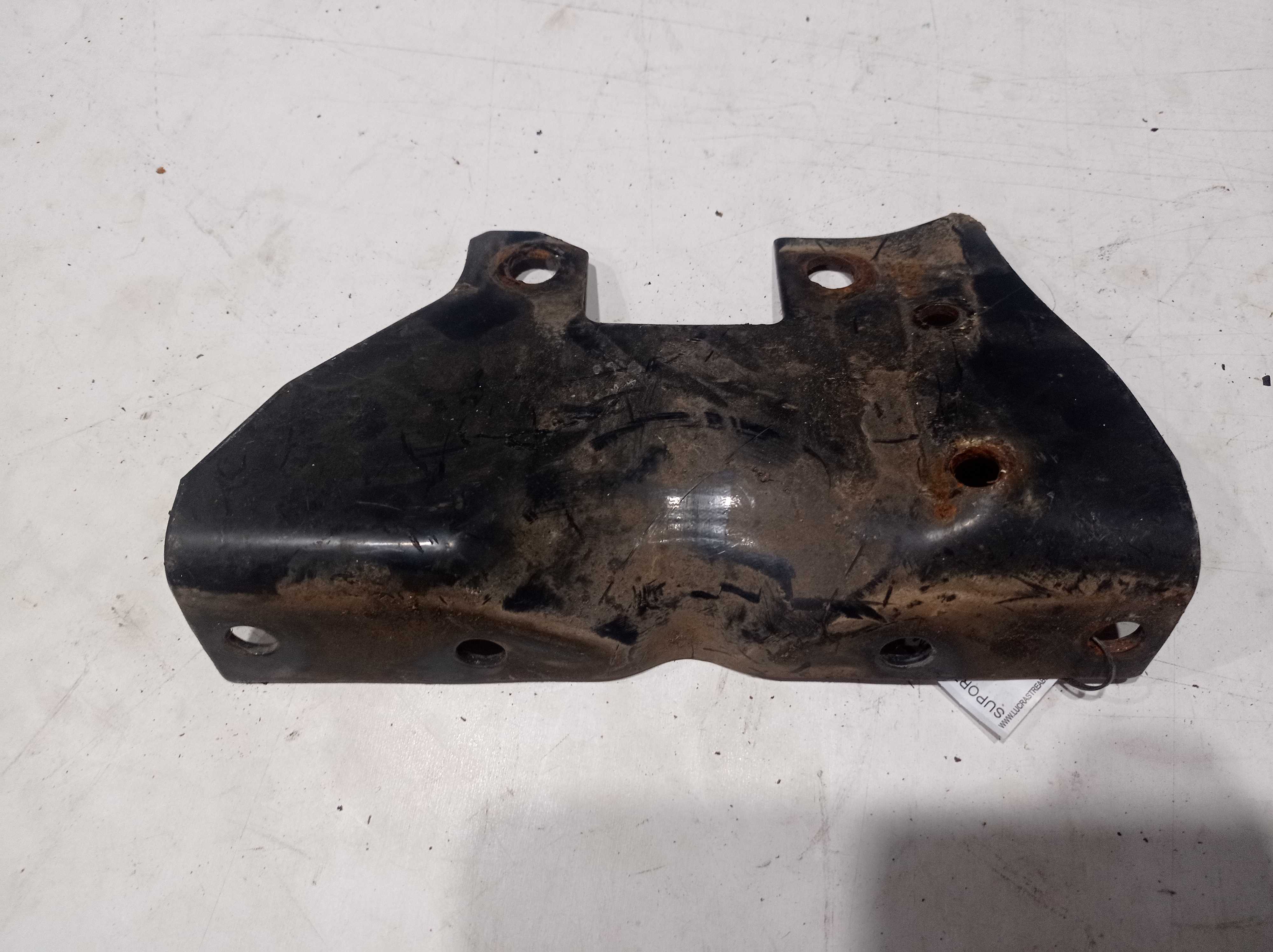 SUPORTE MOTOR Iveco Daily 2016