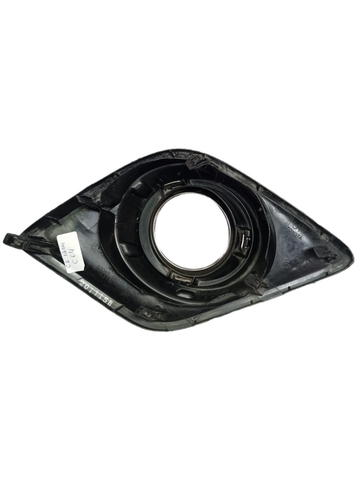 Grade Farol Milha Esquerdo Toyota Hilux 16 18 520400k10 2