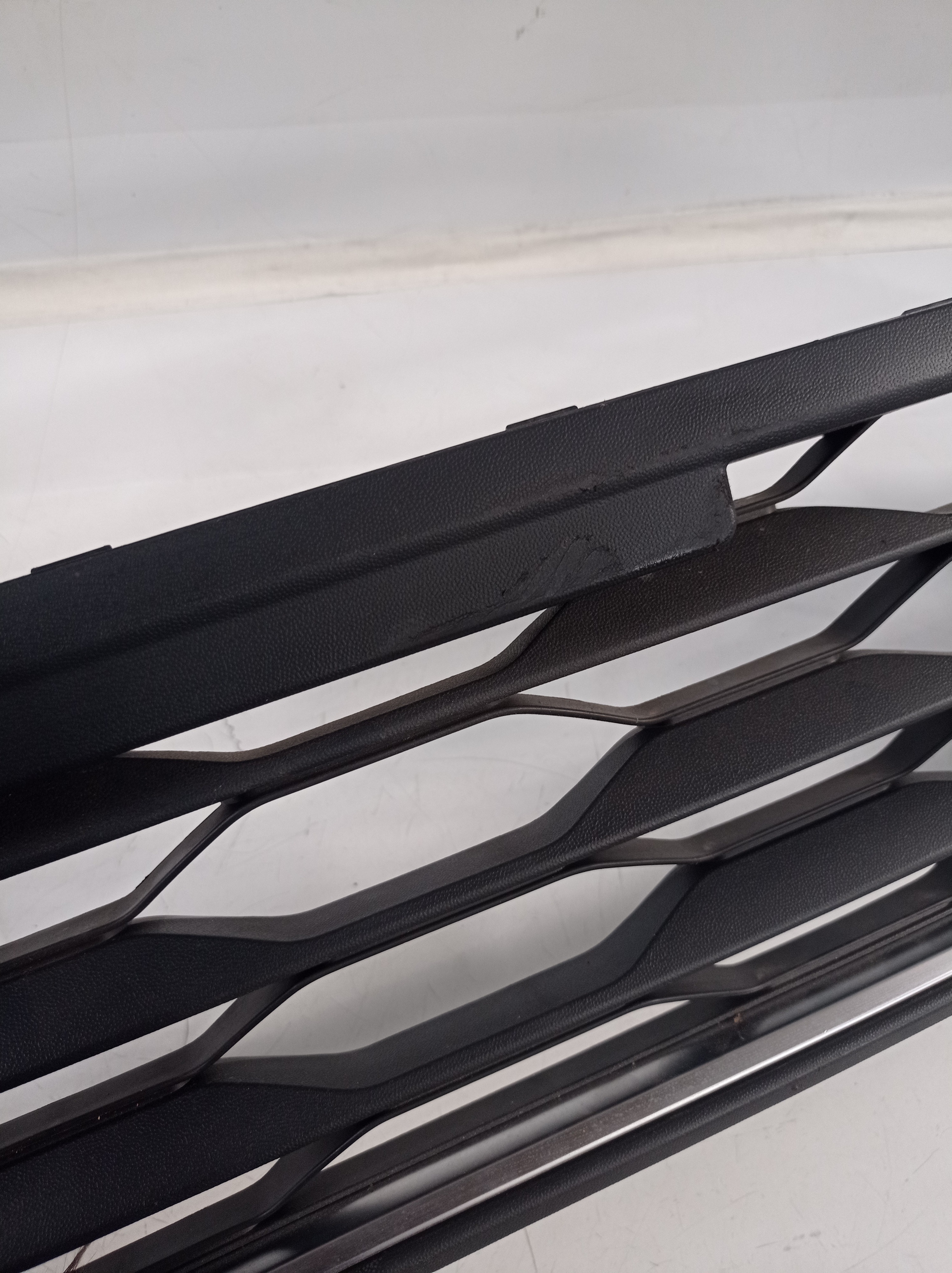 2g5853677a Grade Parachoque Dianteiro Vw Nivus 2020/2021 8