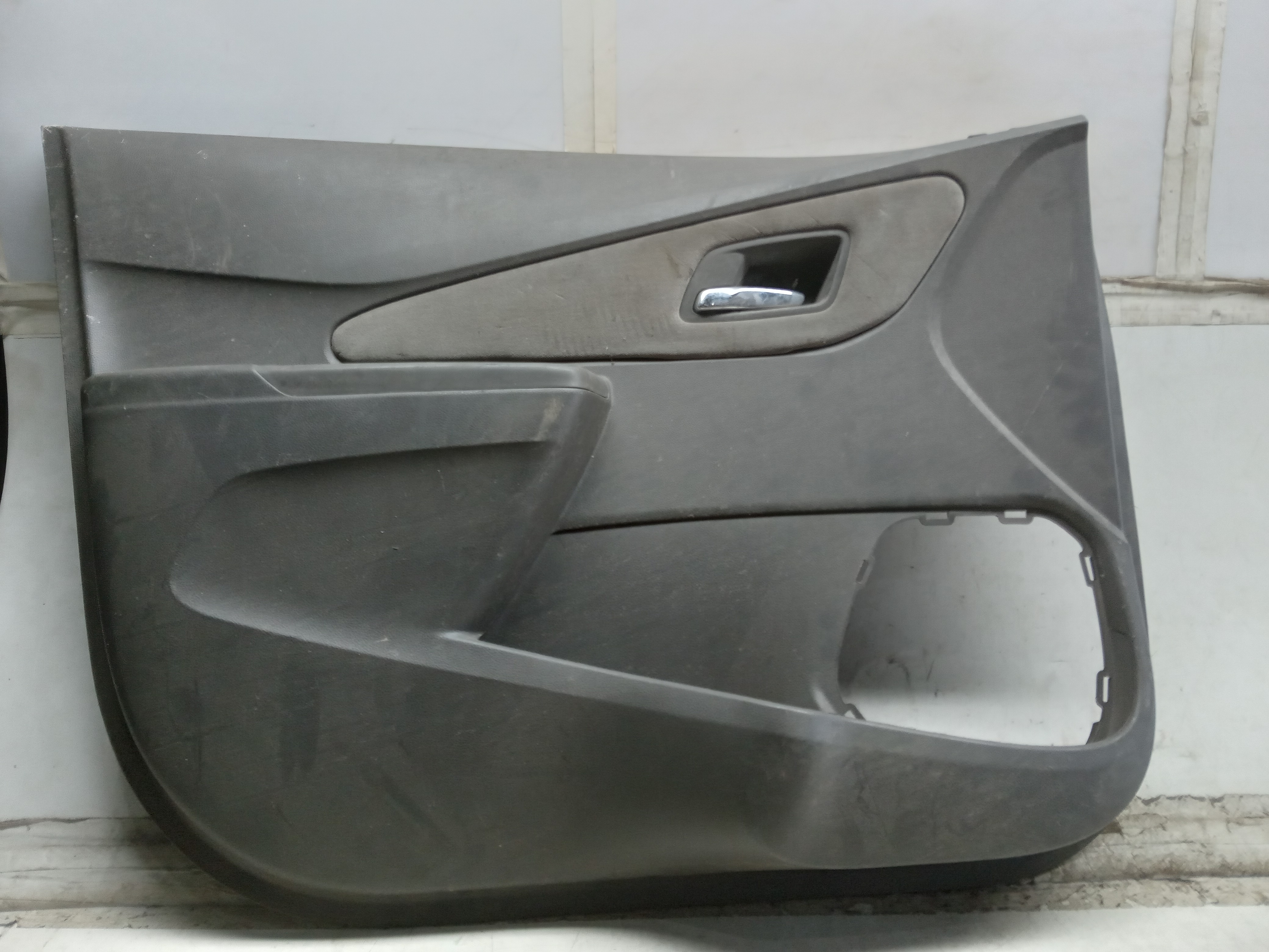 FORRO PORTA DIANTEIRA ESQUERDA CHEVROLET COBALT 2013