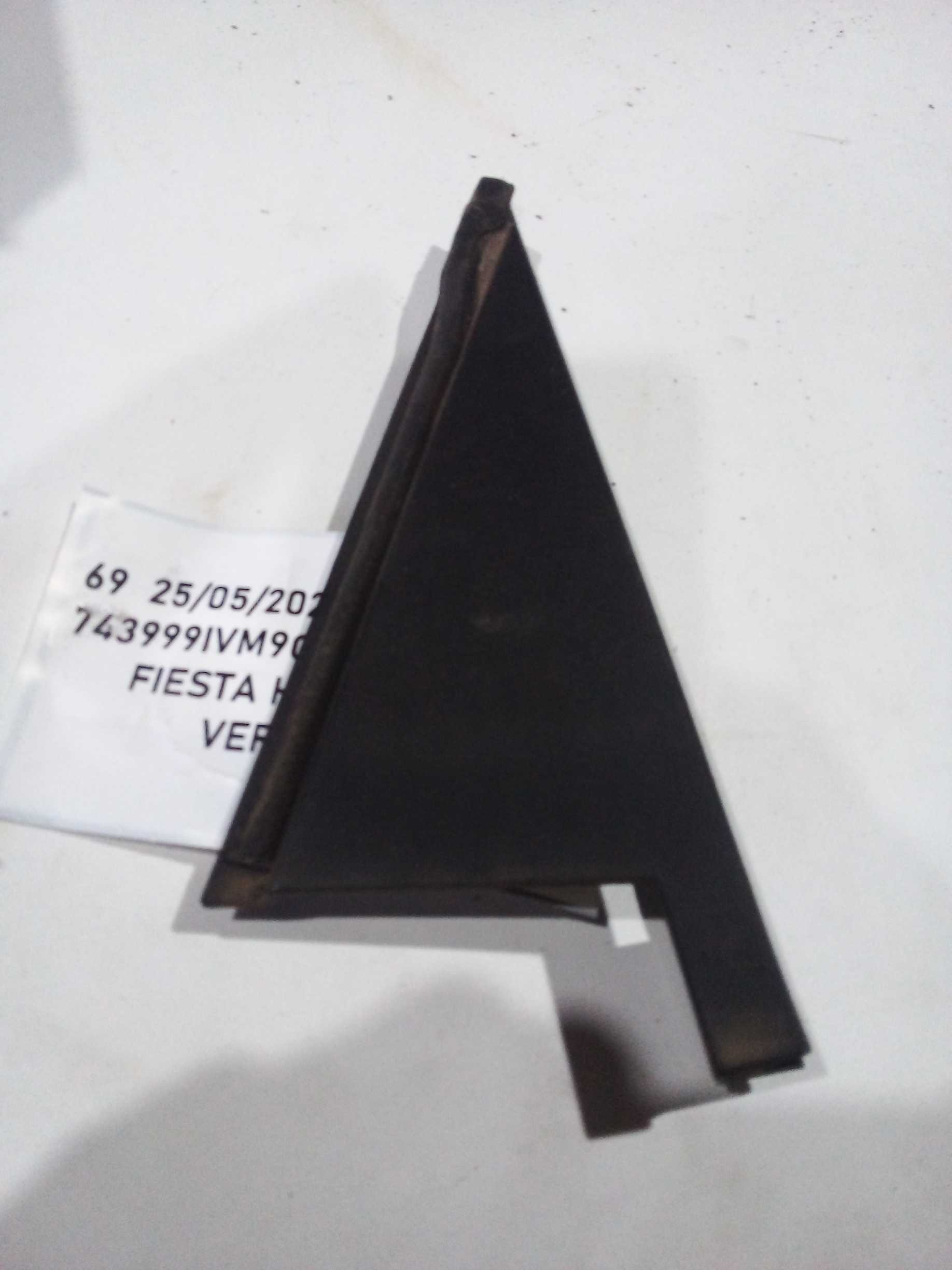 MOLDURA EXTERNA PORTA TRÁS DIREITA FIESTA 2014 8a61s24722 1