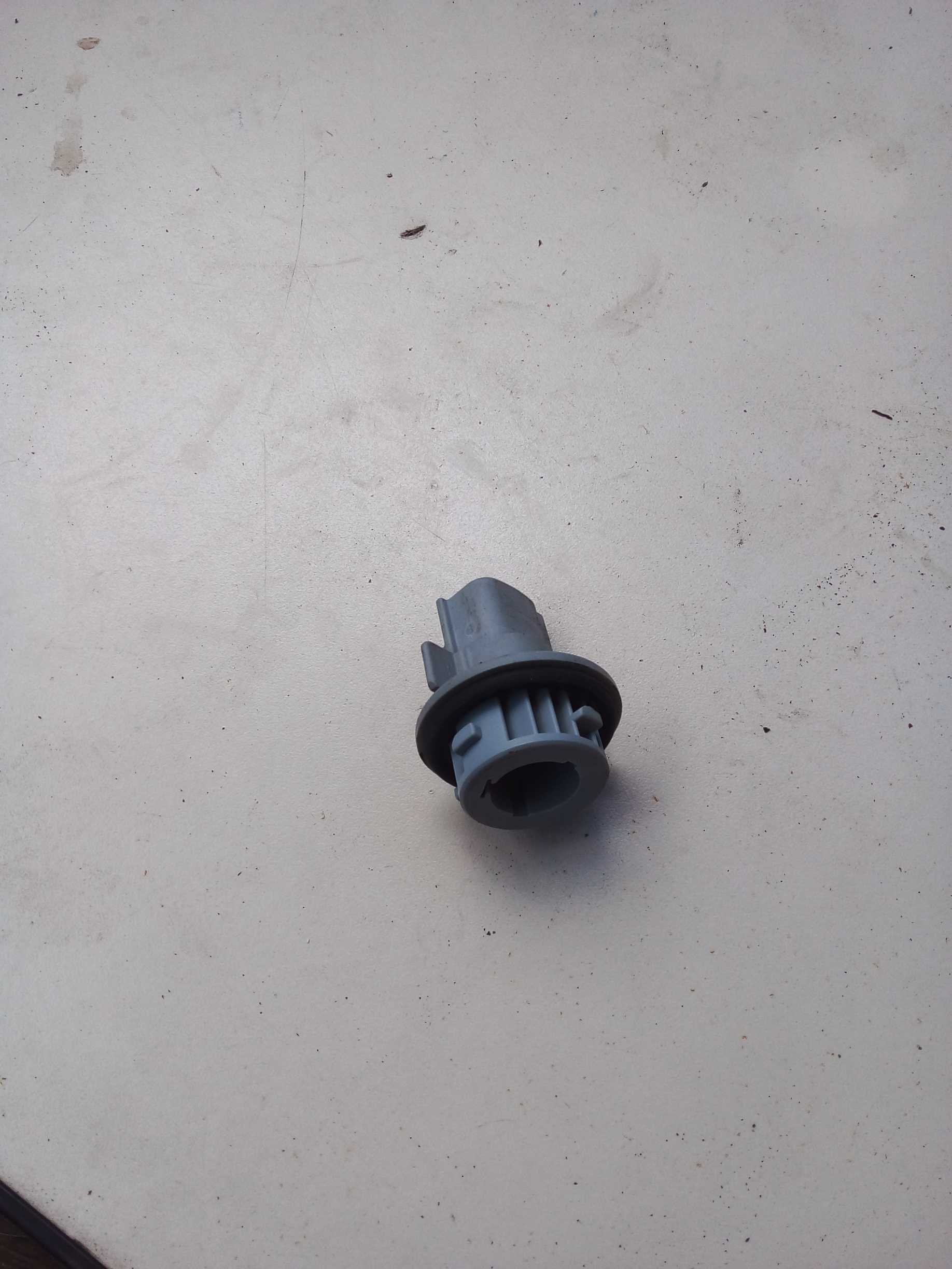 SOQUETE FAROL DIANTEITO ETIIS 2018 2