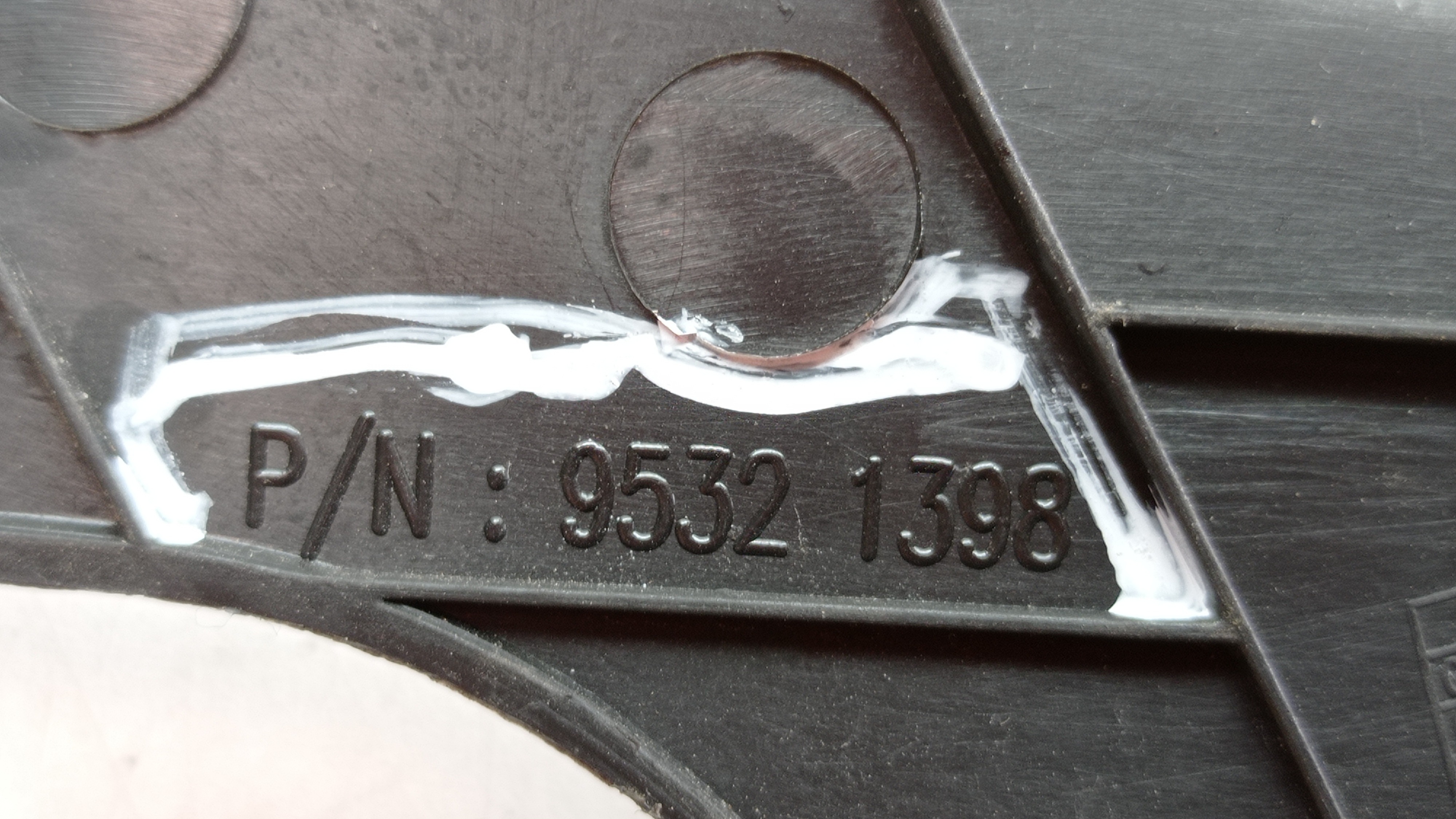 95321398  Guarnição Porta Tras Le Gm Cruze 2012  2016 3