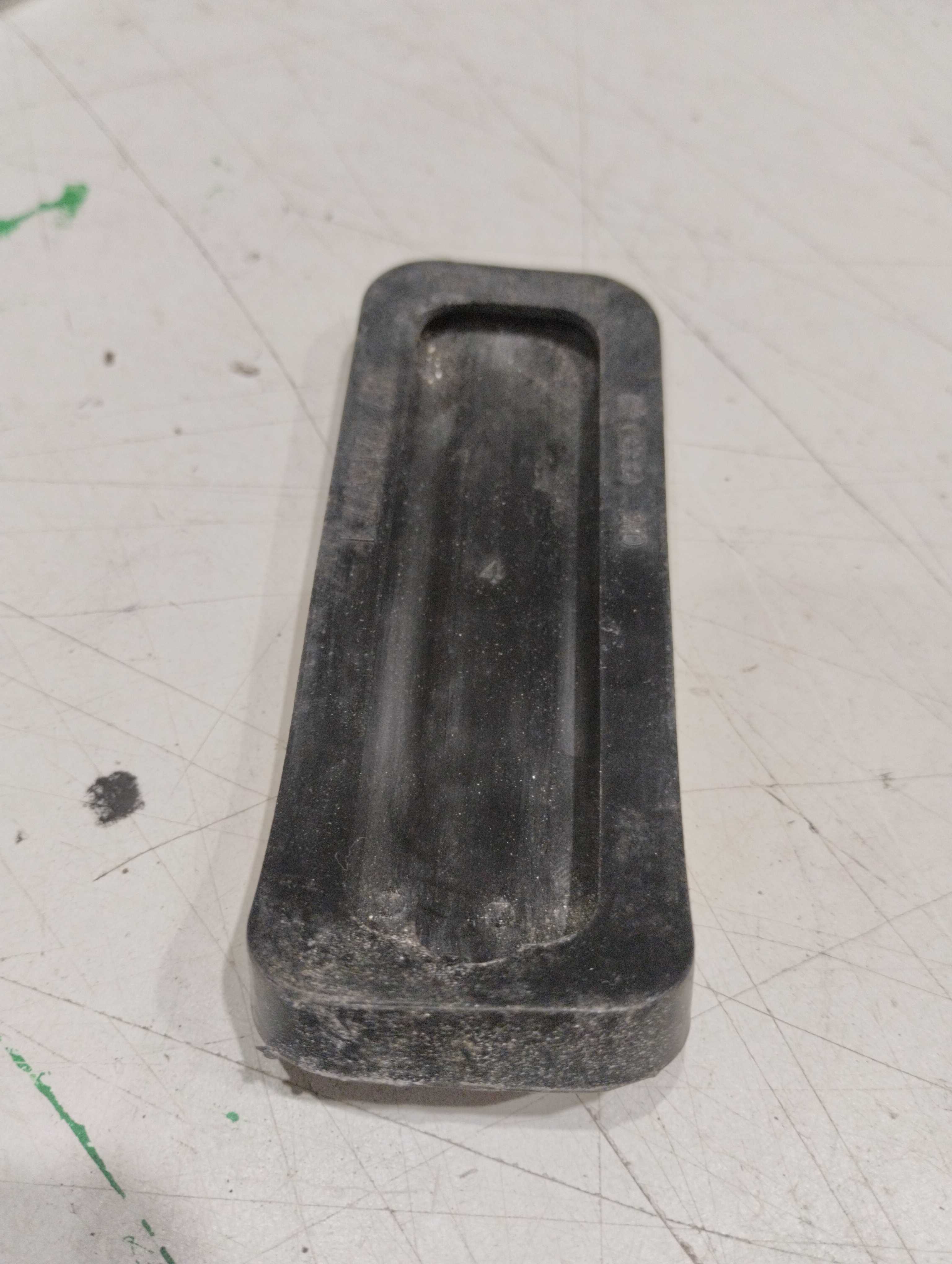 Capa pedal acelerador gol Saveiro Parati 2