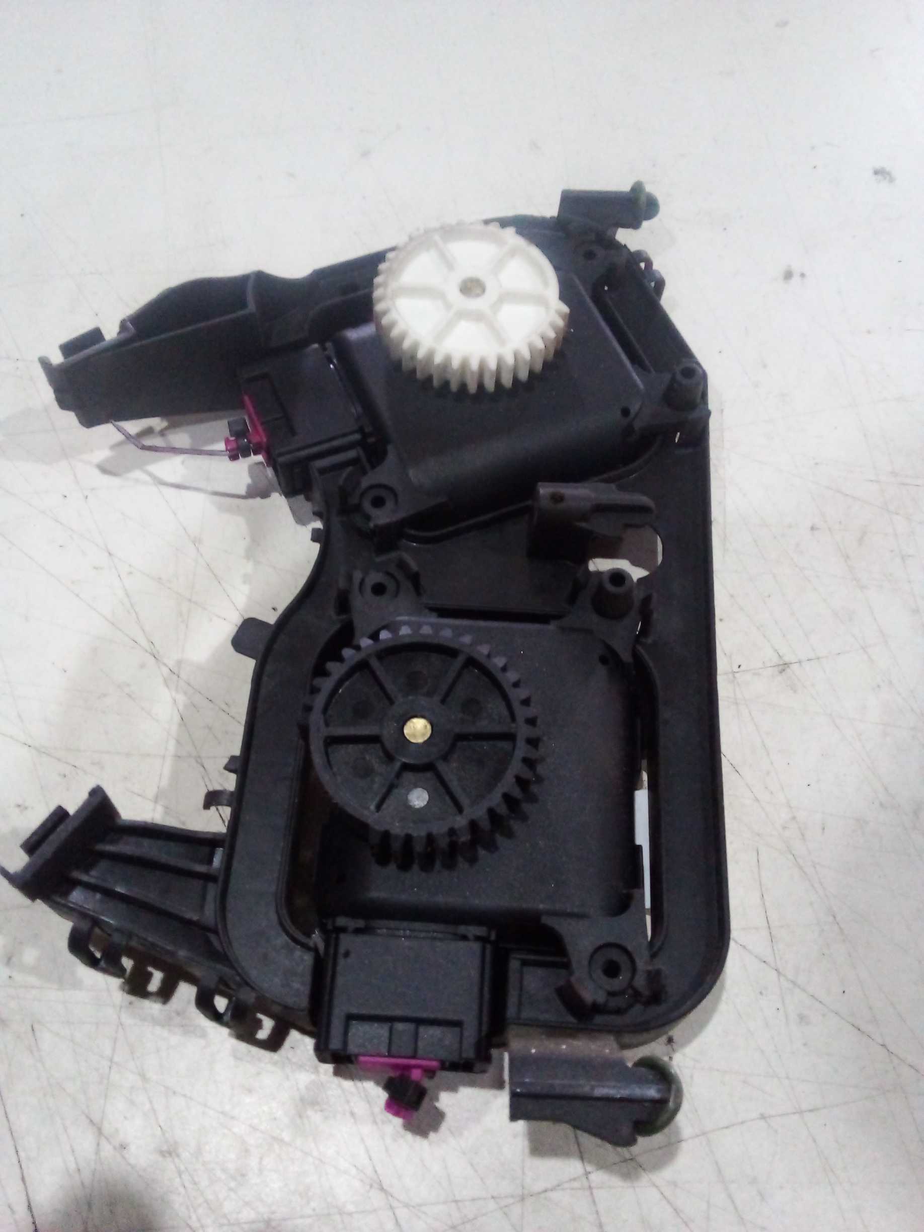 PAR MOTORES  ATUADOR AR CONDICIONADO POLO 2002 2