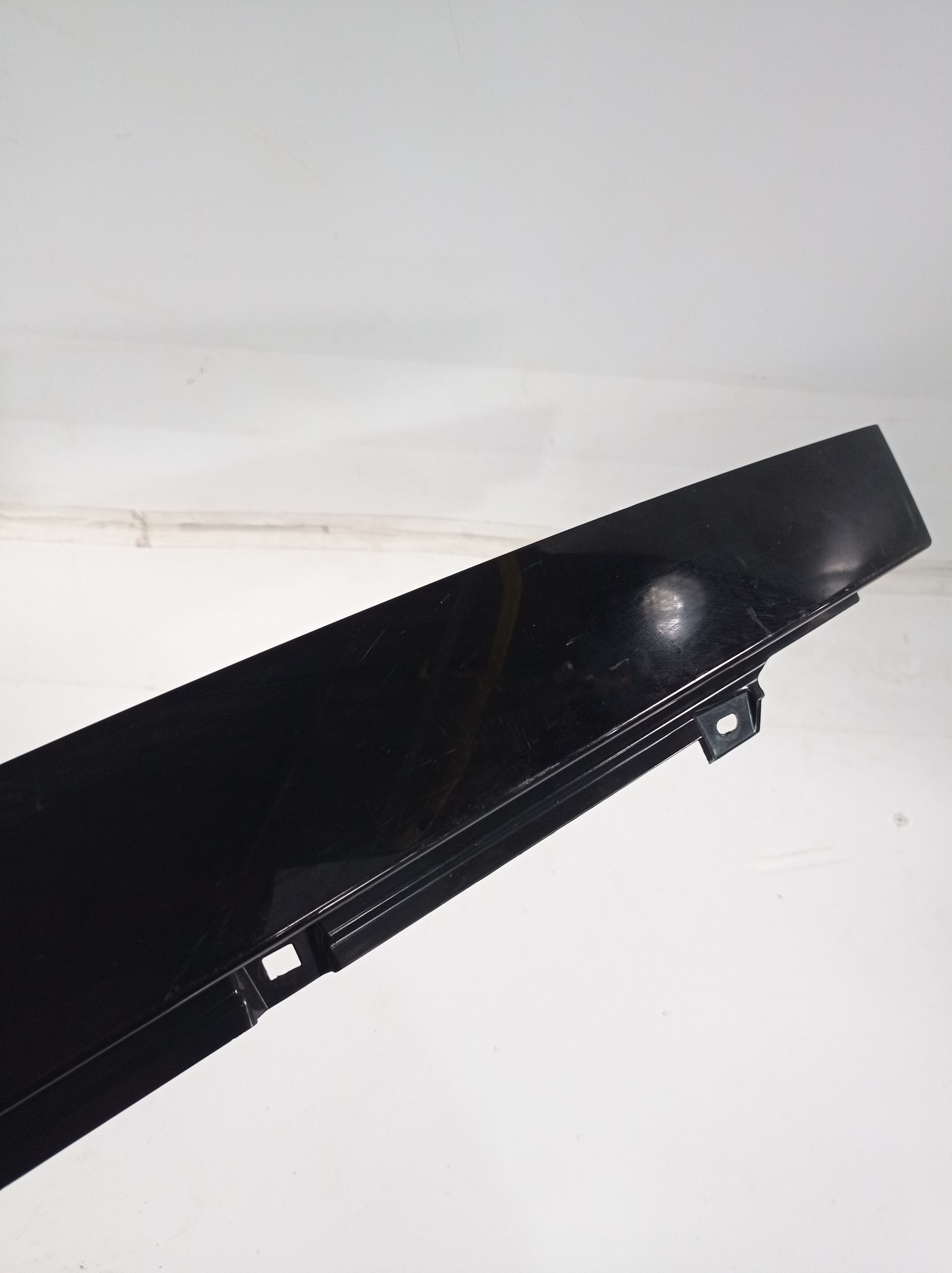 32257329 Moldura Coluna Porta Diant Dir Volvo Xc60 2018 2019 2