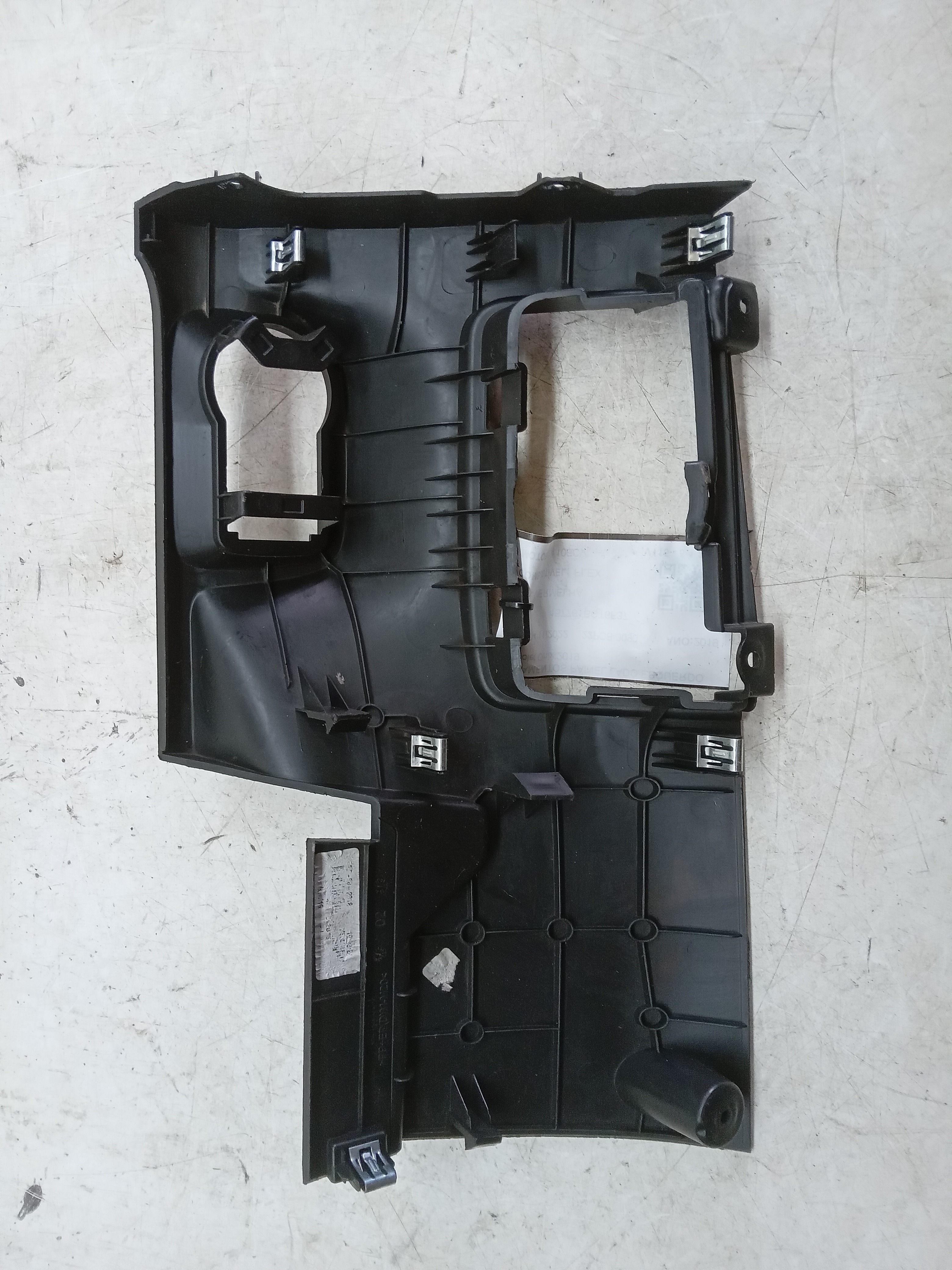 MOLDURA ACABAMENTO INFERIOR PAINEL LE Chevrolet Onix 2019 2