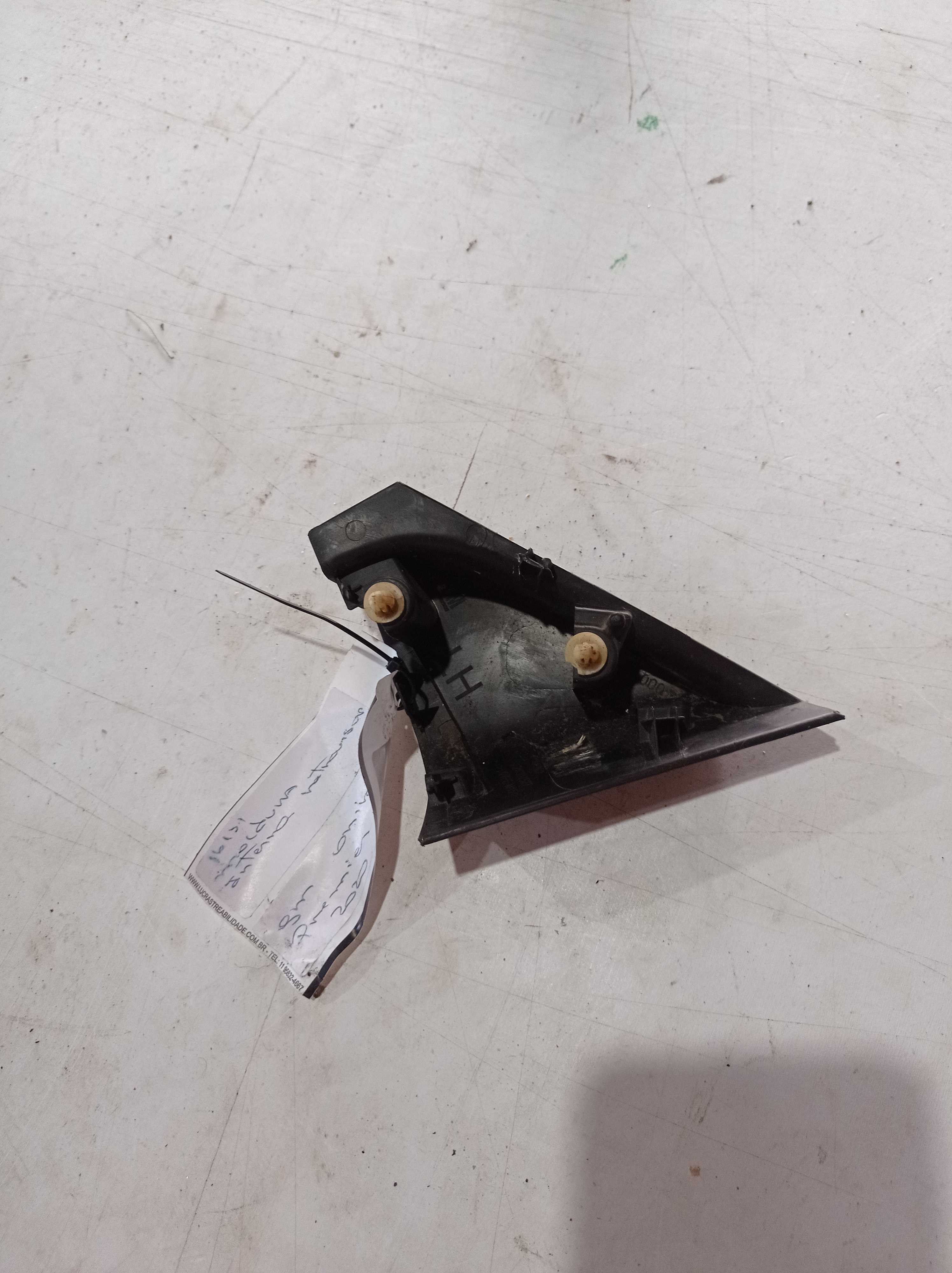 MOLDURA RETROVISOR INTERNO ESQUERDO GM ONIX 2020 2