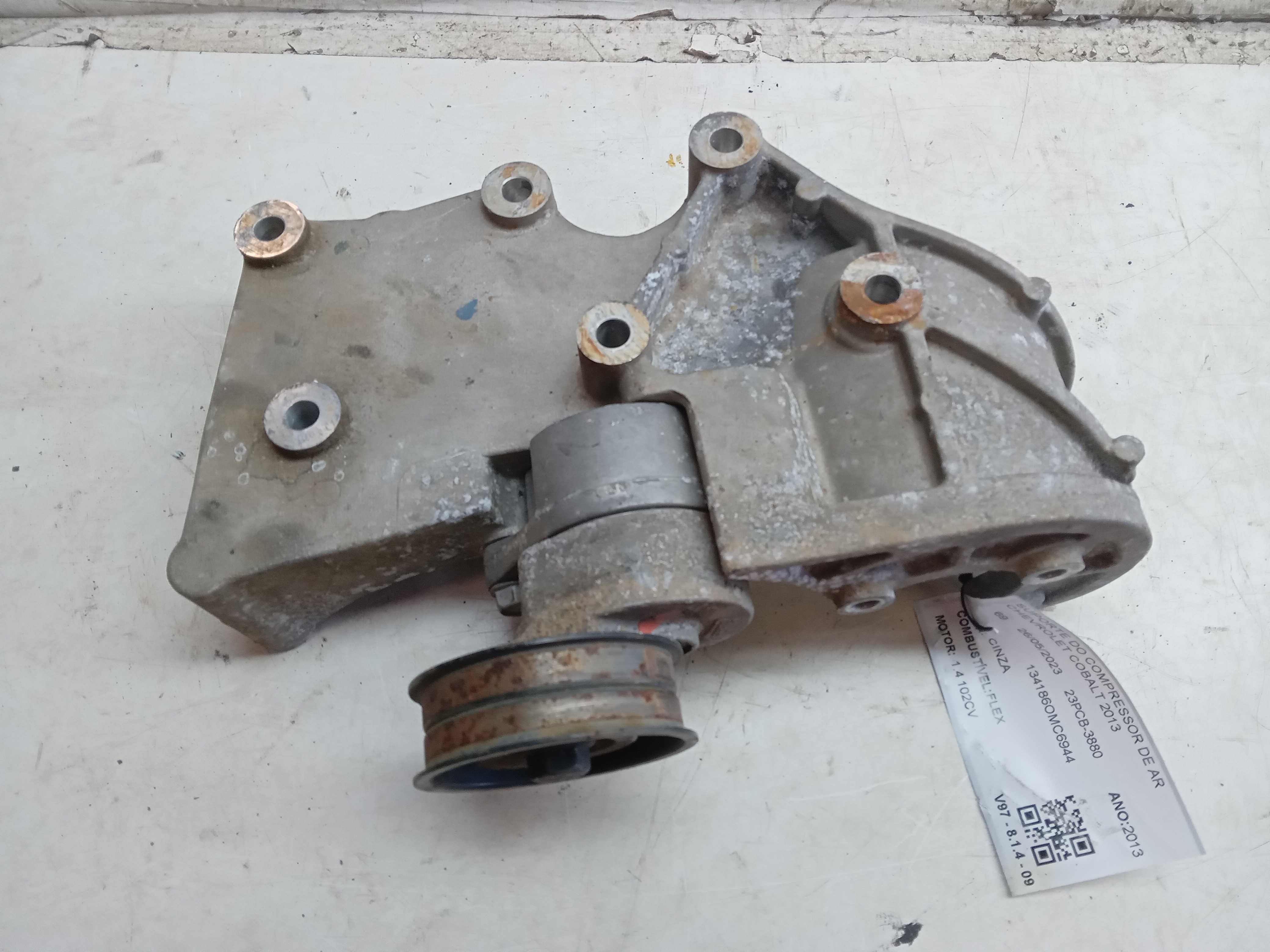 SUPORTE DO COMPRESSOR DE AR CHEVROLET COBALT 2013 2