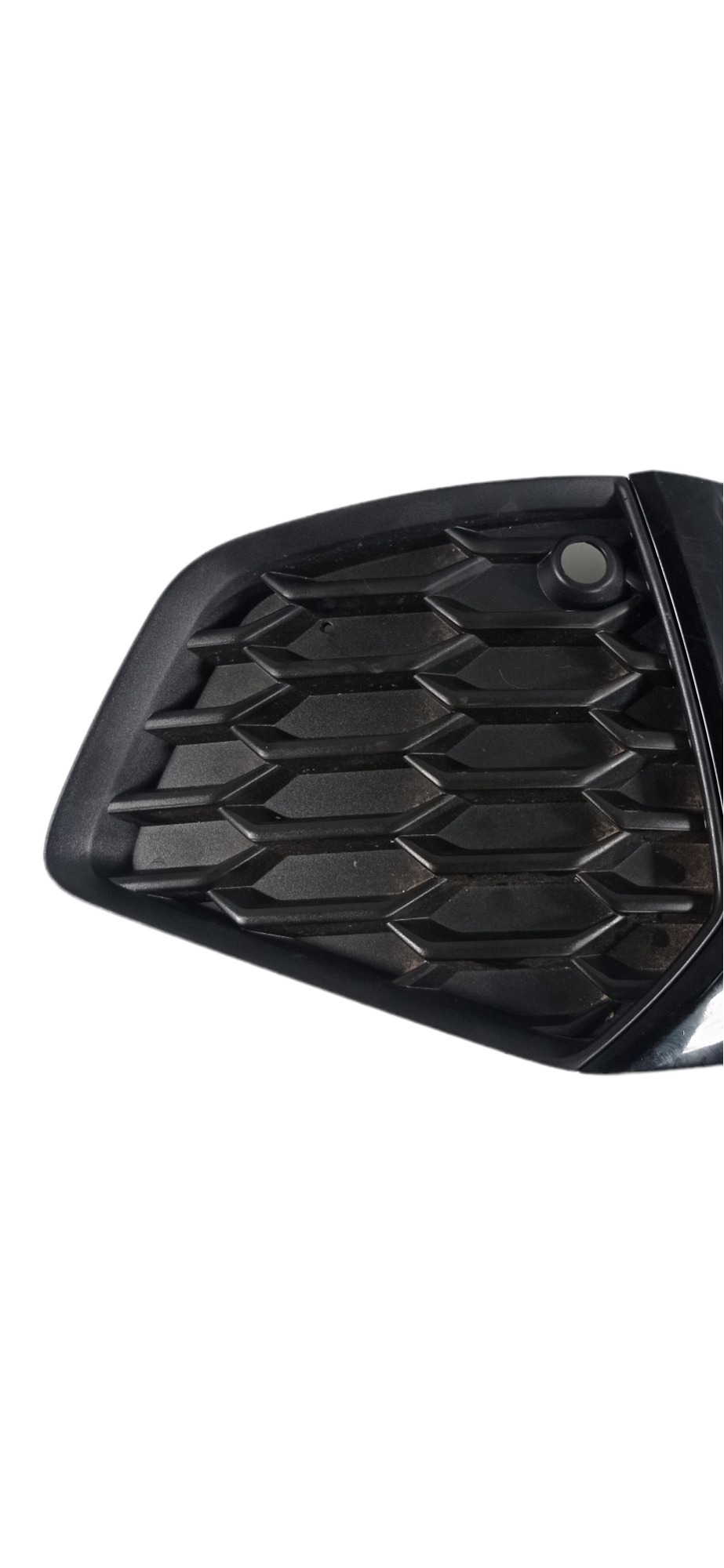 Moldura Grade Farol Milha Esquerdo Audi A3 2020  Preto Esquerdo 2
