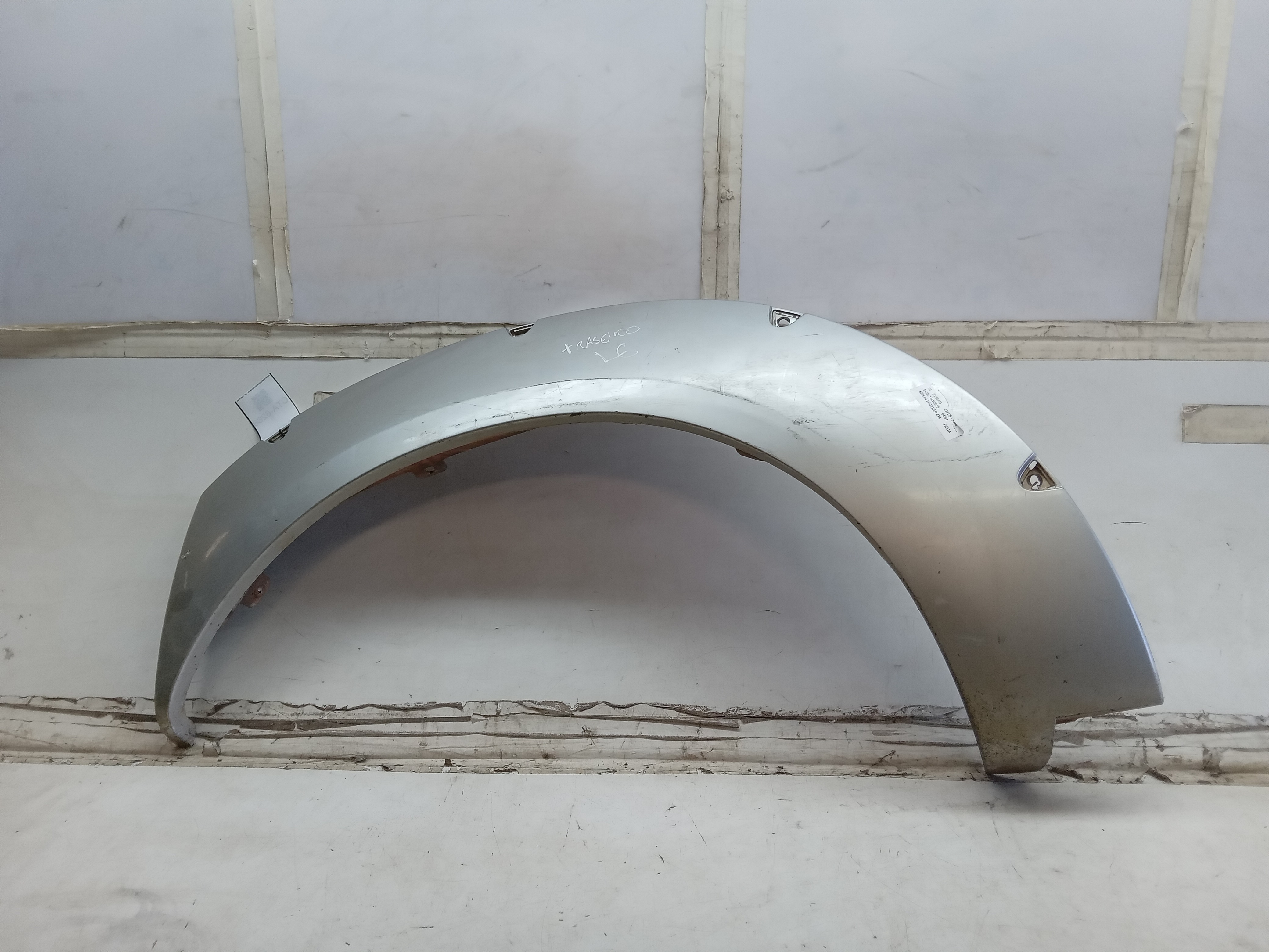 ALARGADOR MOLDURA PARALAMA TRASEIRO LE NISSAN FRONTIER 2004 1